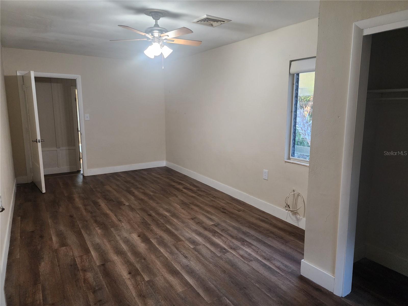 205 DELRAY AVE, FORT MYERS, FL, 33905