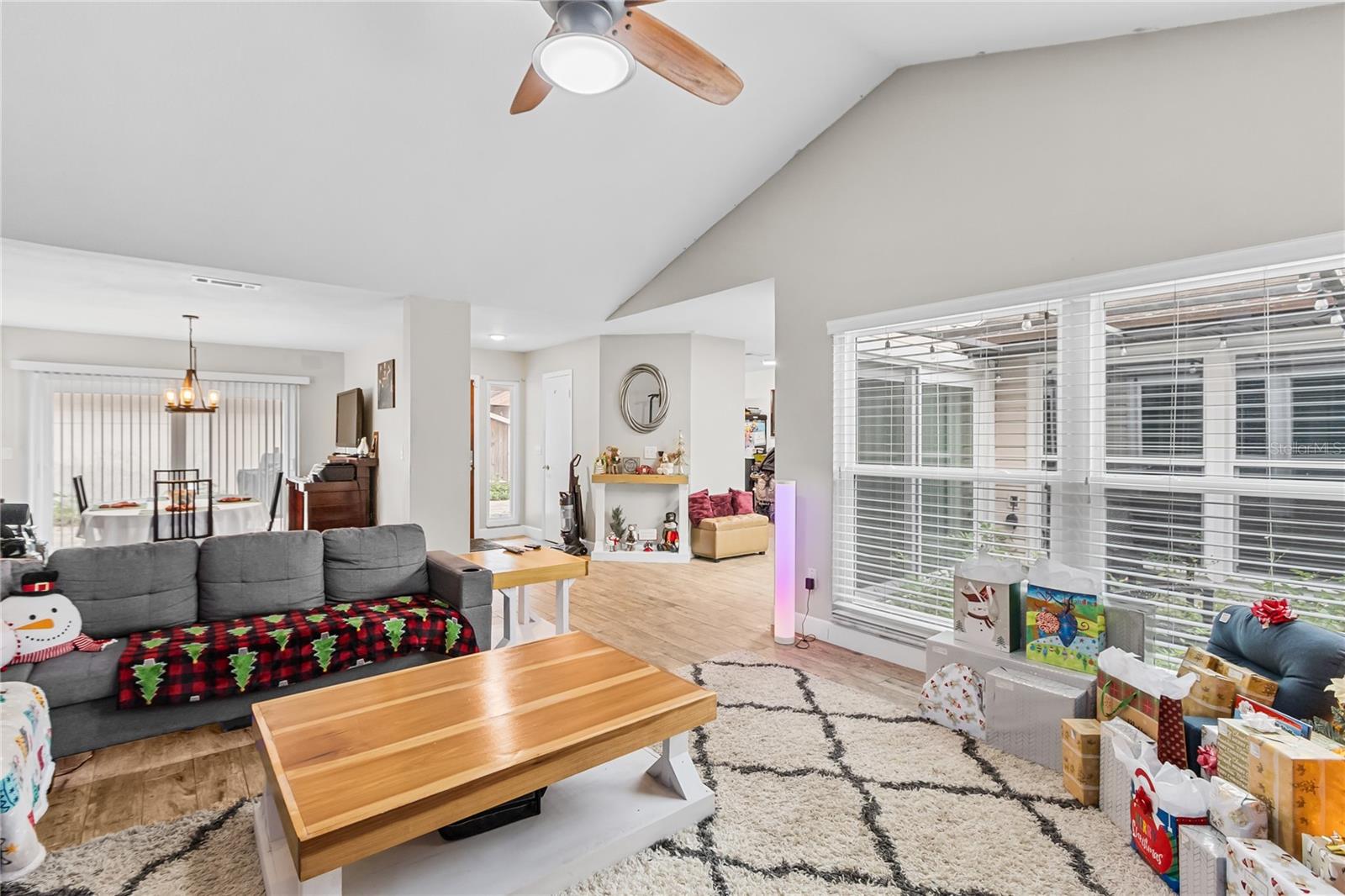 10804 VENICE CIR, TAMPA, FL, 33635