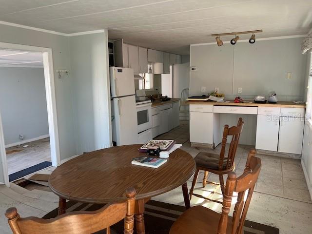 12507 CORTEZ RD W #8, CORTEZ, FL, 34215