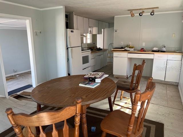 12507 CORTEZ RD W #8, CORTEZ, FL, 34215