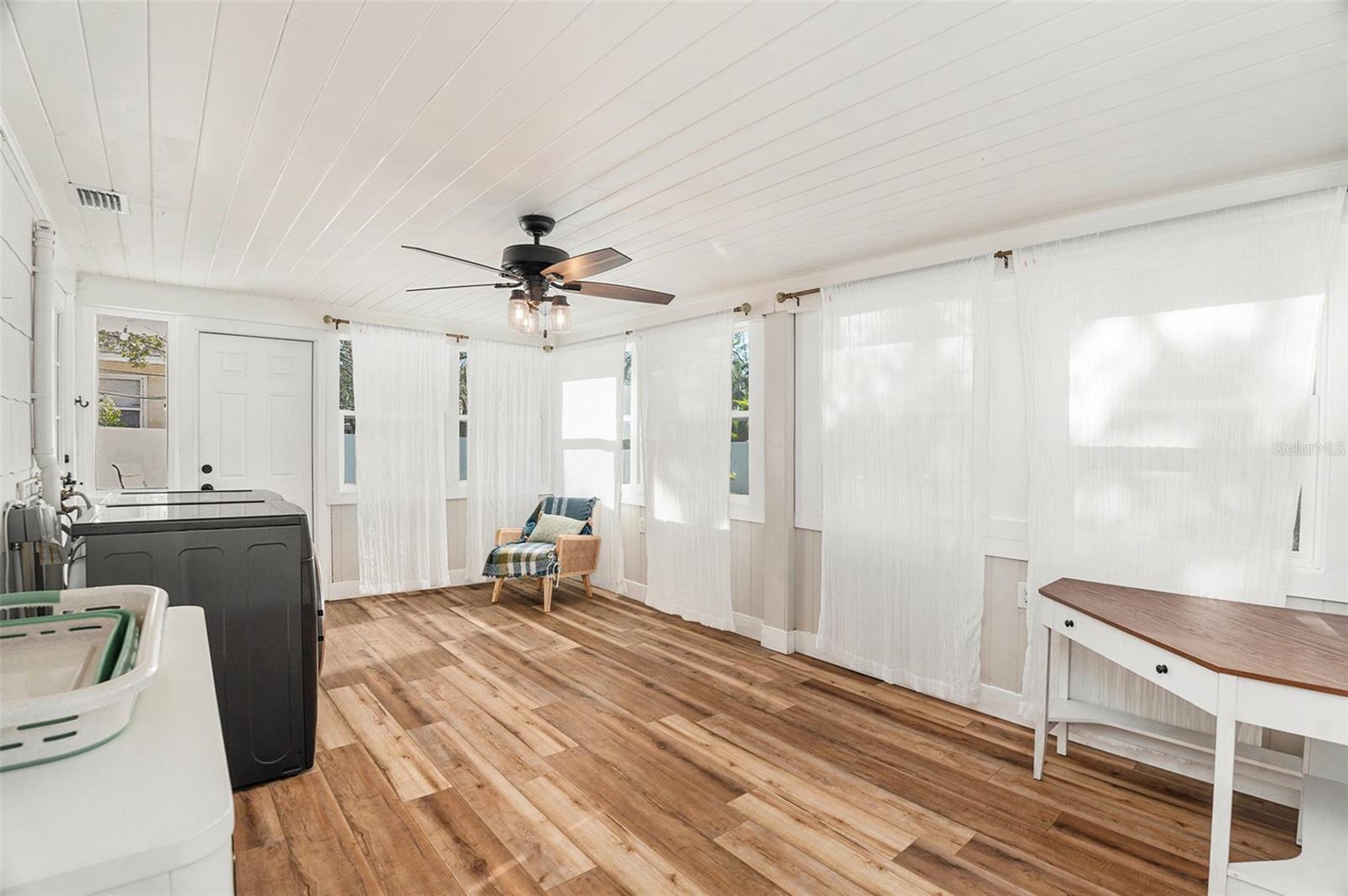 1433 PINE ST, CLEARWATER, FL, 33756