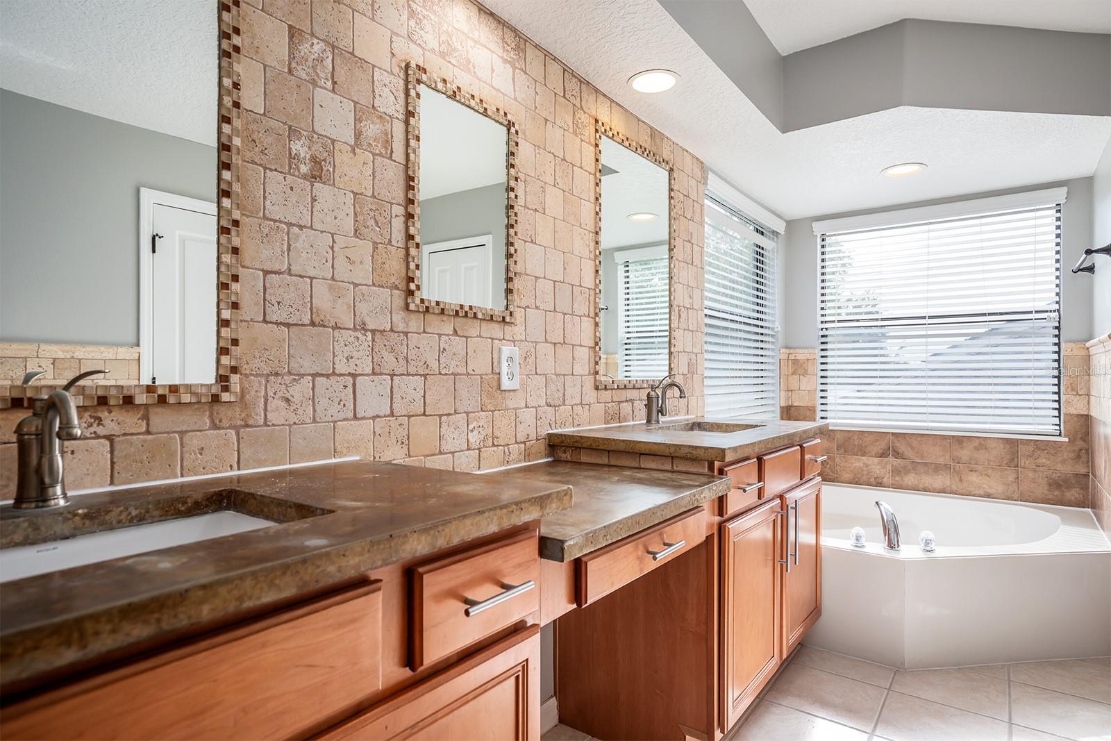 881 ARBORMOOR PL, LAKE MARY, FL, 32746