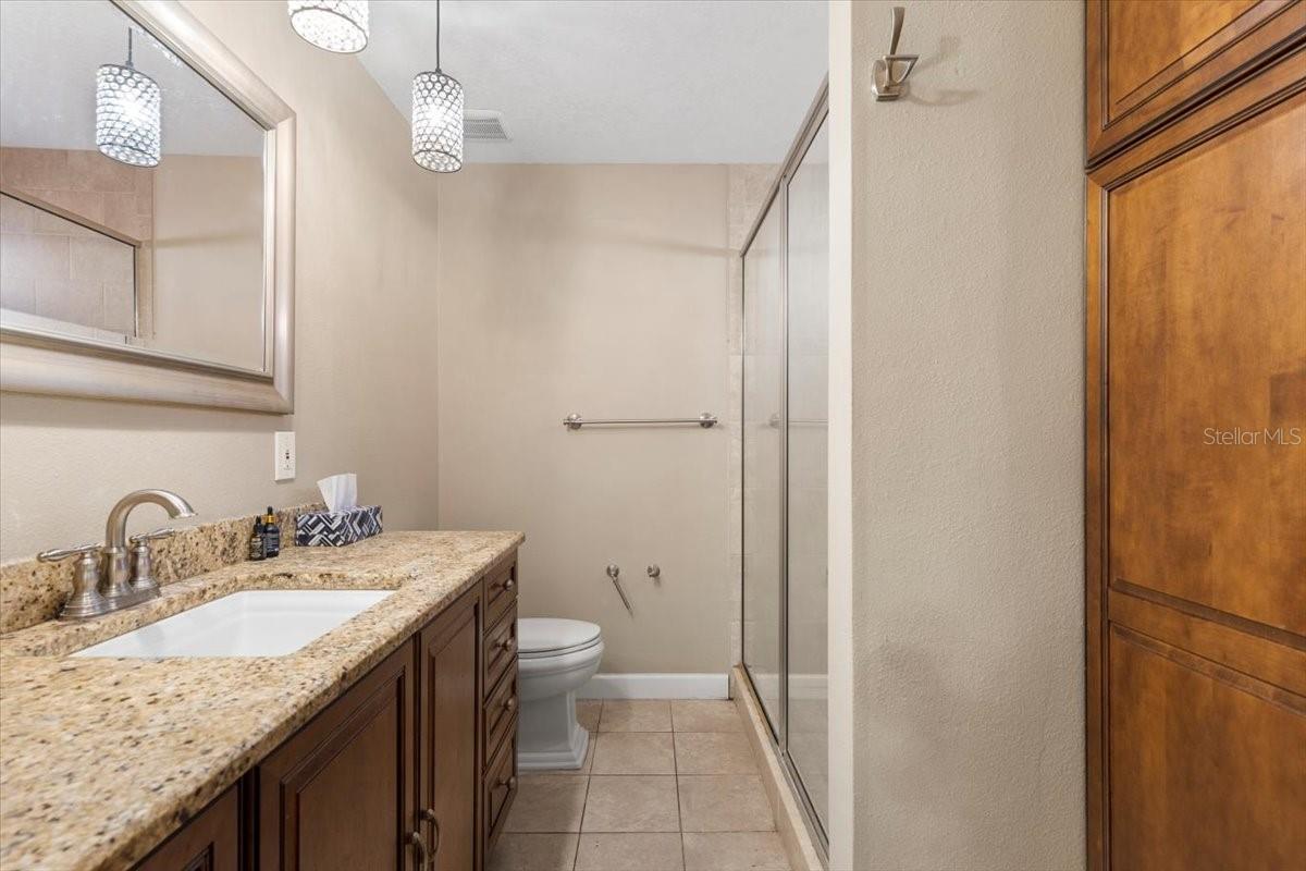 6006 SOARING AVE, TEMPLE TERRACE, FL, 33617