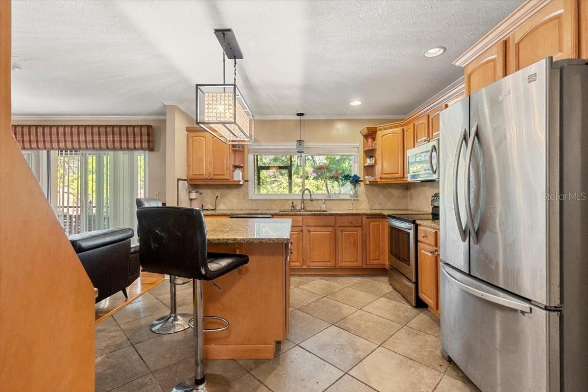 6006 SOARING AVE, TEMPLE TERRACE, FL, 33617