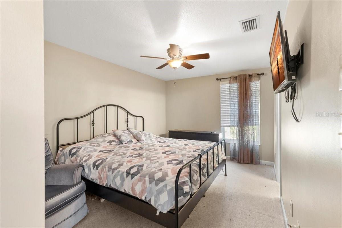 6006 SOARING AVE, TEMPLE TERRACE, FL, 33617