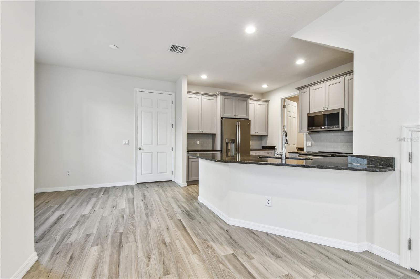 1952 MARLINGTON WAY, CLEARWATER, FL, 33763