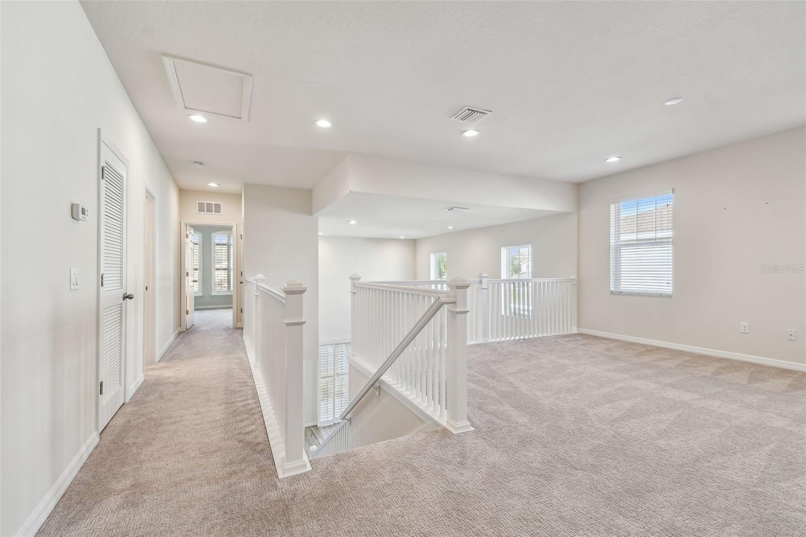 1952 MARLINGTON WAY, CLEARWATER, FL, 33763