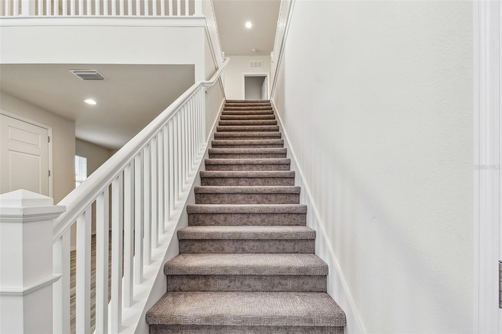 1952 MARLINGTON WAY, CLEARWATER, FL, 33763