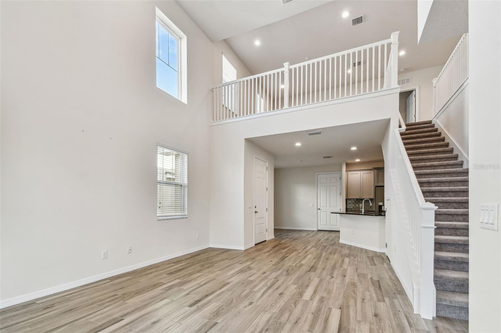 1952 MARLINGTON WAY, CLEARWATER, FL, 33763
