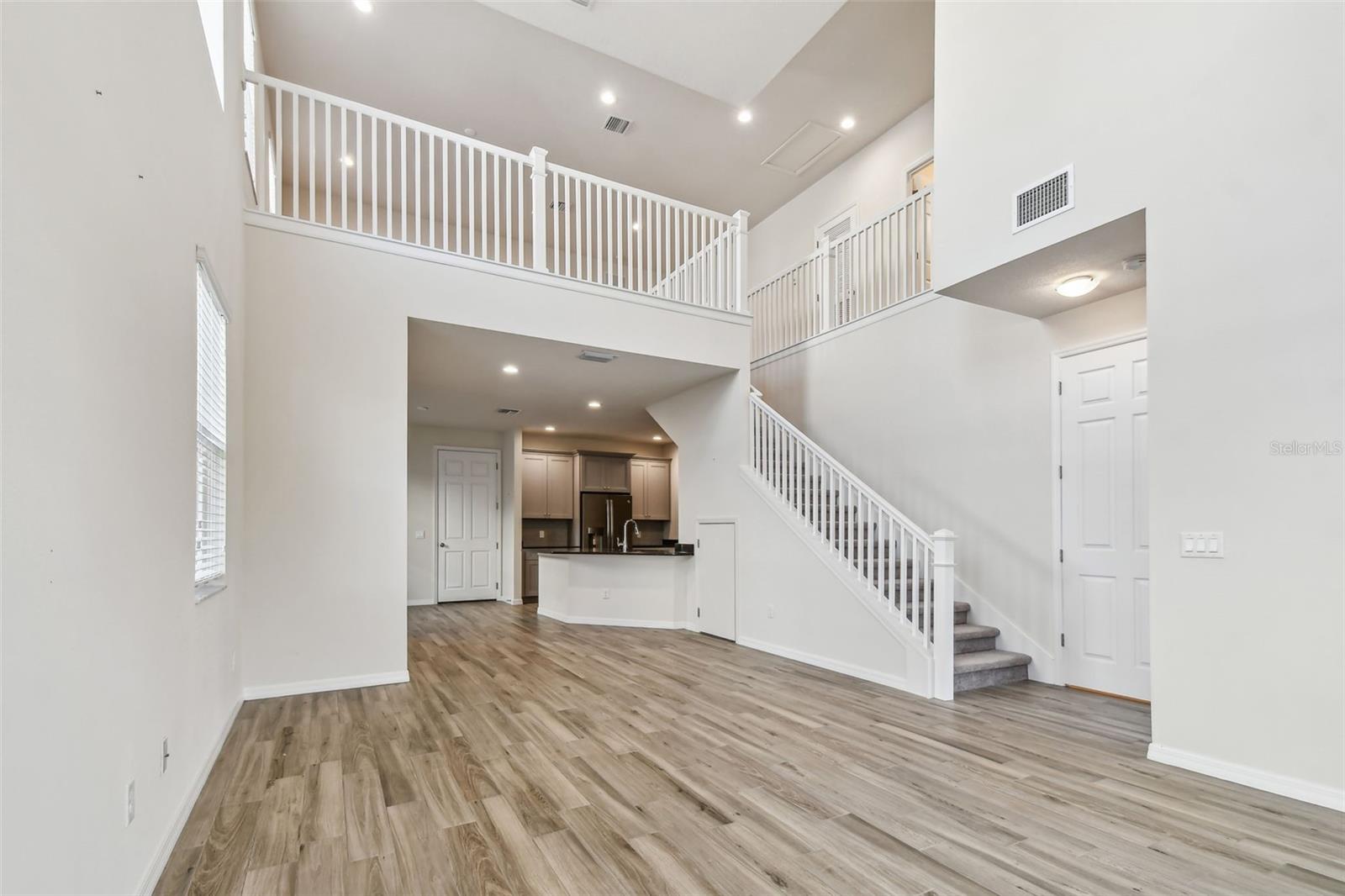 1952 MARLINGTON WAY, CLEARWATER, FL, 33763
