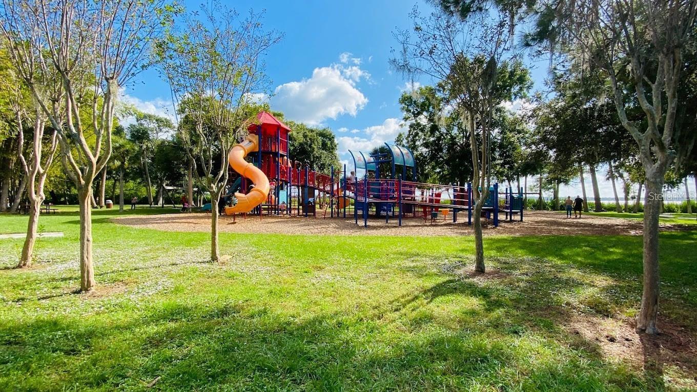 316 COUNTRY CLUB DR, OLDSMAR, FL, 34677