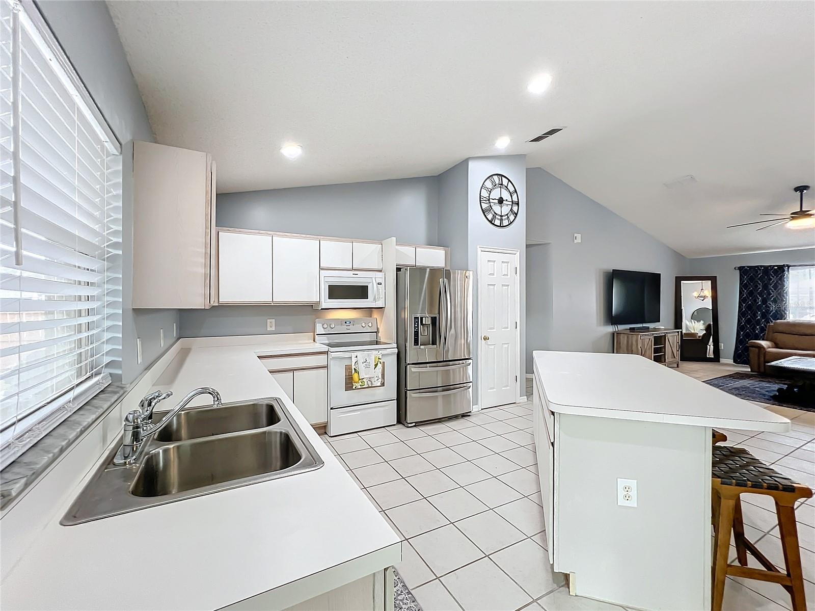 170 HIDDEN POINTE LN, GROVELAND, FL, 34736