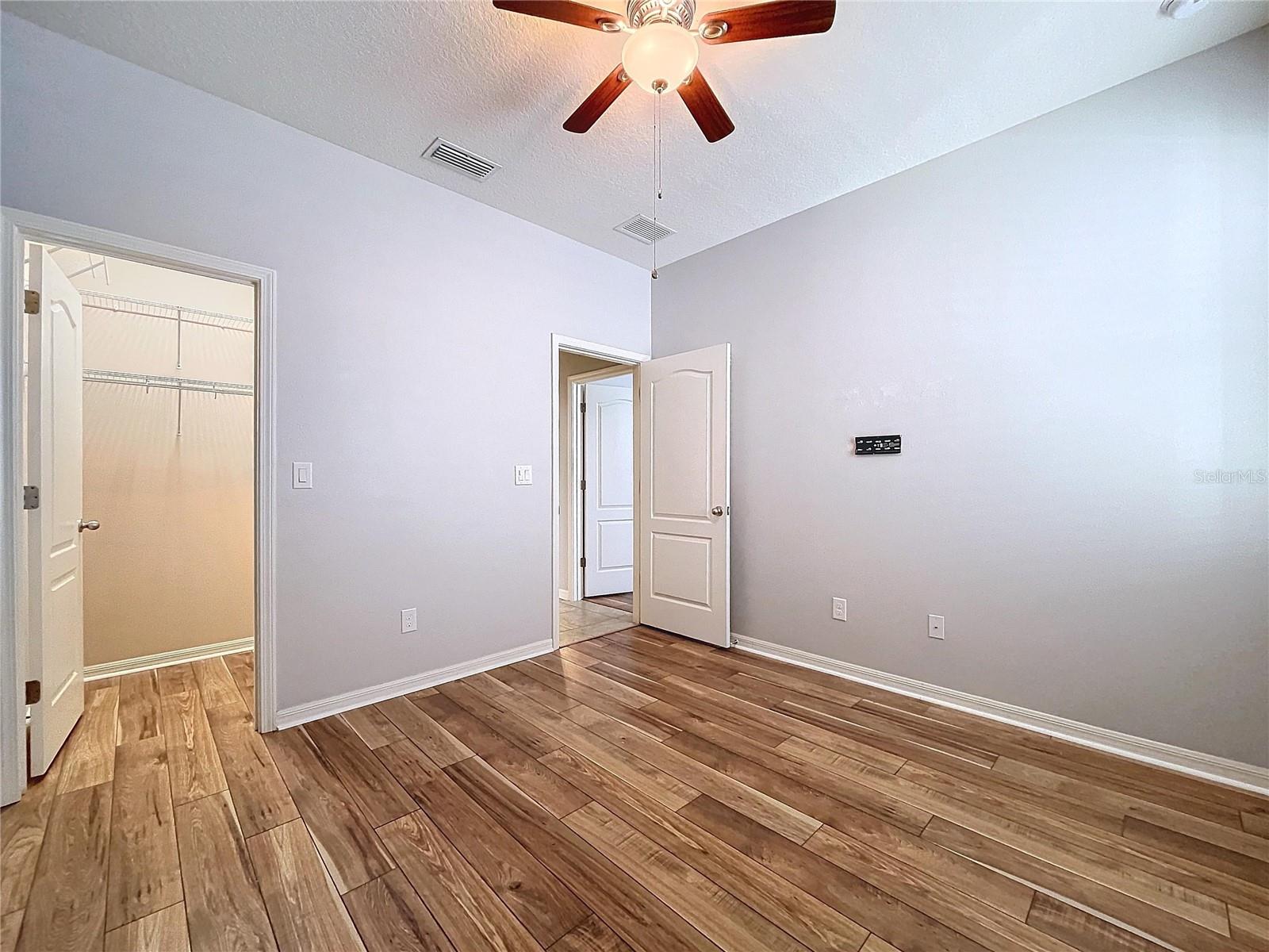 8301 ORANGE SPRING DR, RUSKIN, FL, 33573