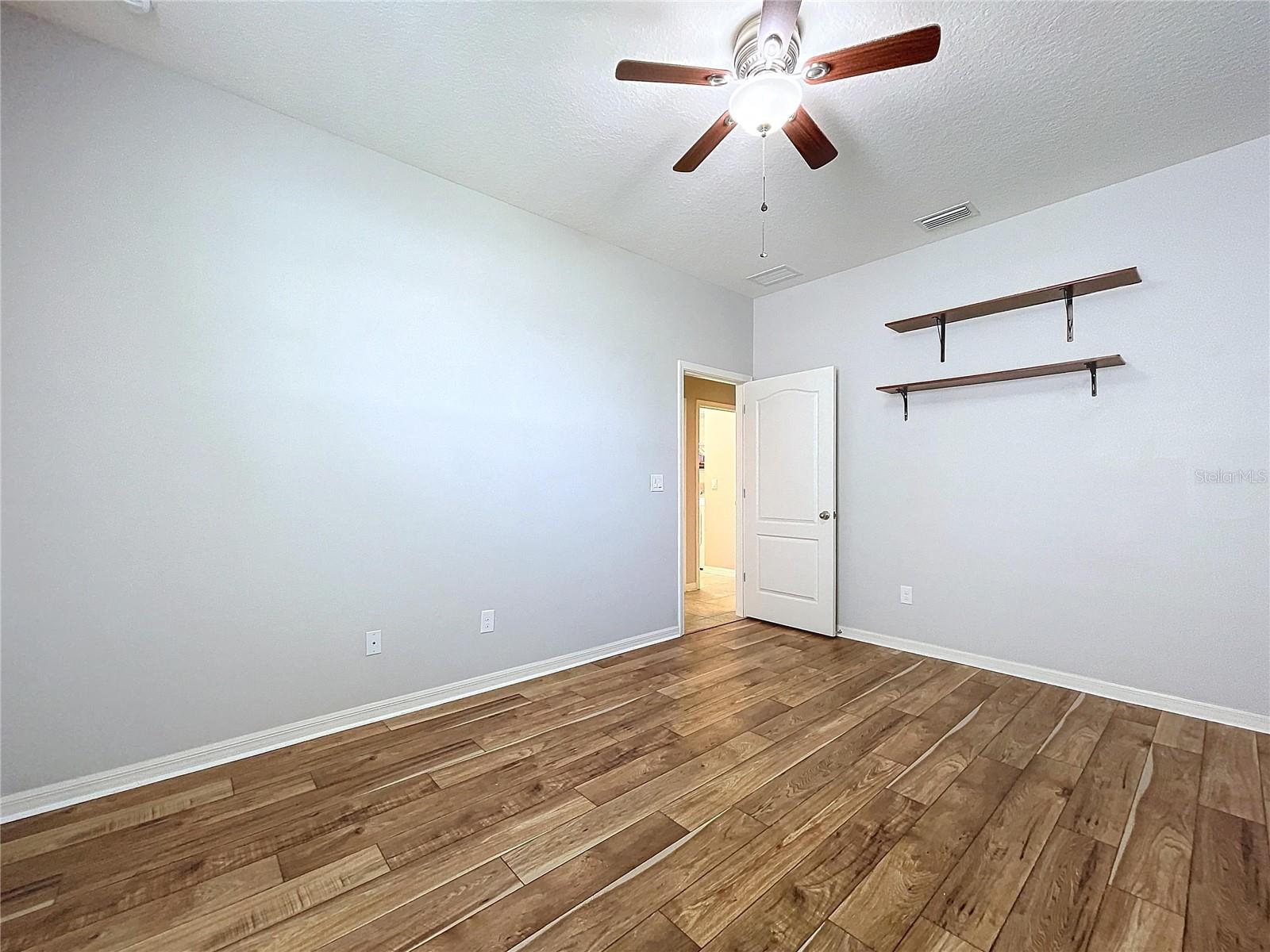 8301 ORANGE SPRING DR, RUSKIN, FL, 33573