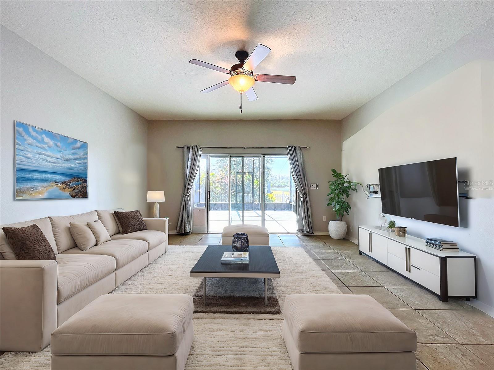 8301 ORANGE SPRING DR, RUSKIN, FL, 33573