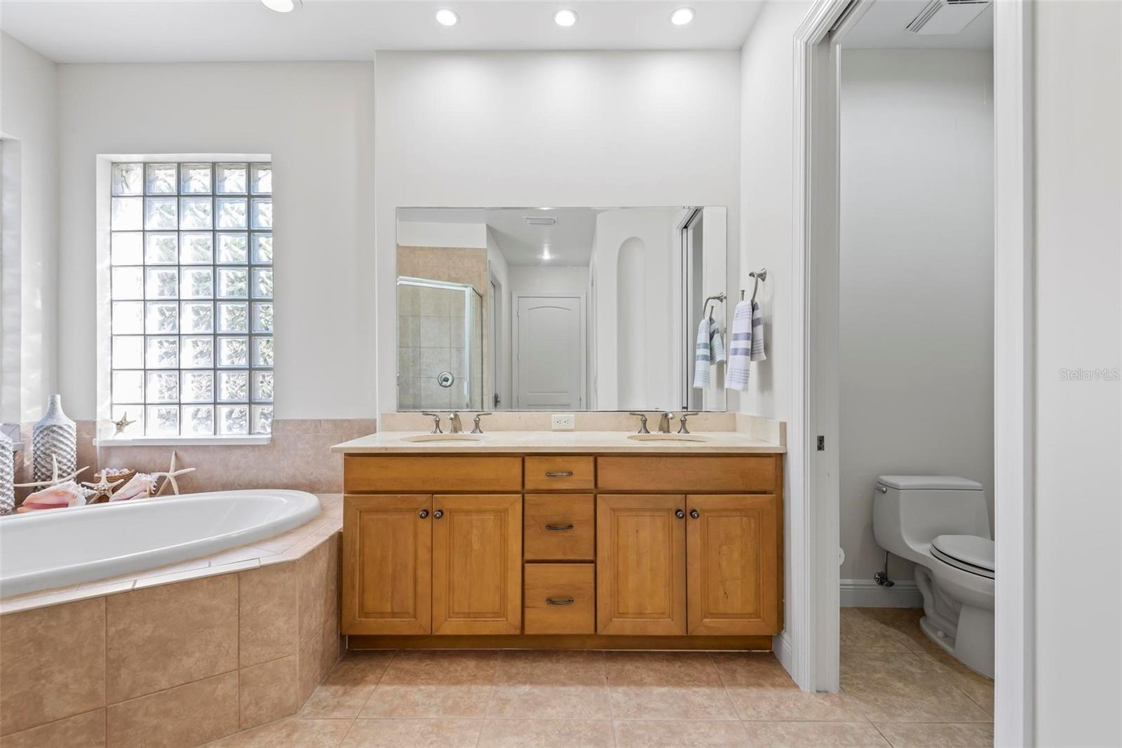 185 AVENUE DE LA MER #201, PALM COAST, FL, 32137