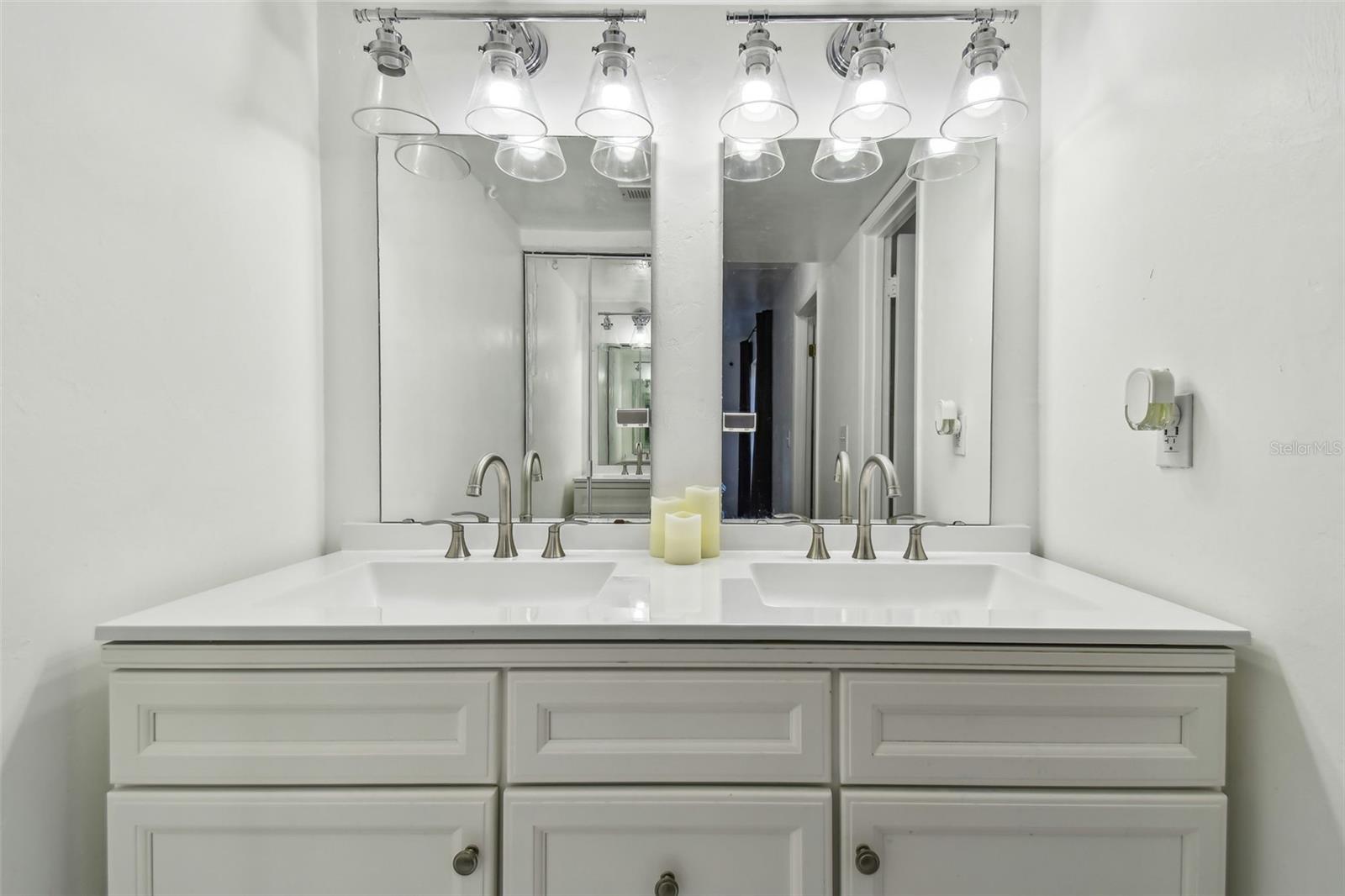 1836 N CRYSTAL LAKE DR #70, LAKELAND, FL, 33801