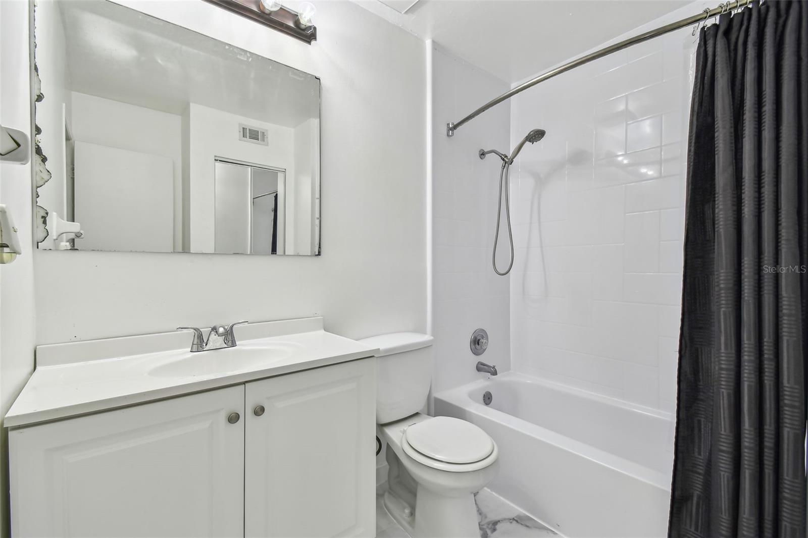 1836 N CRYSTAL LAKE DR #70, LAKELAND, FL, 33801