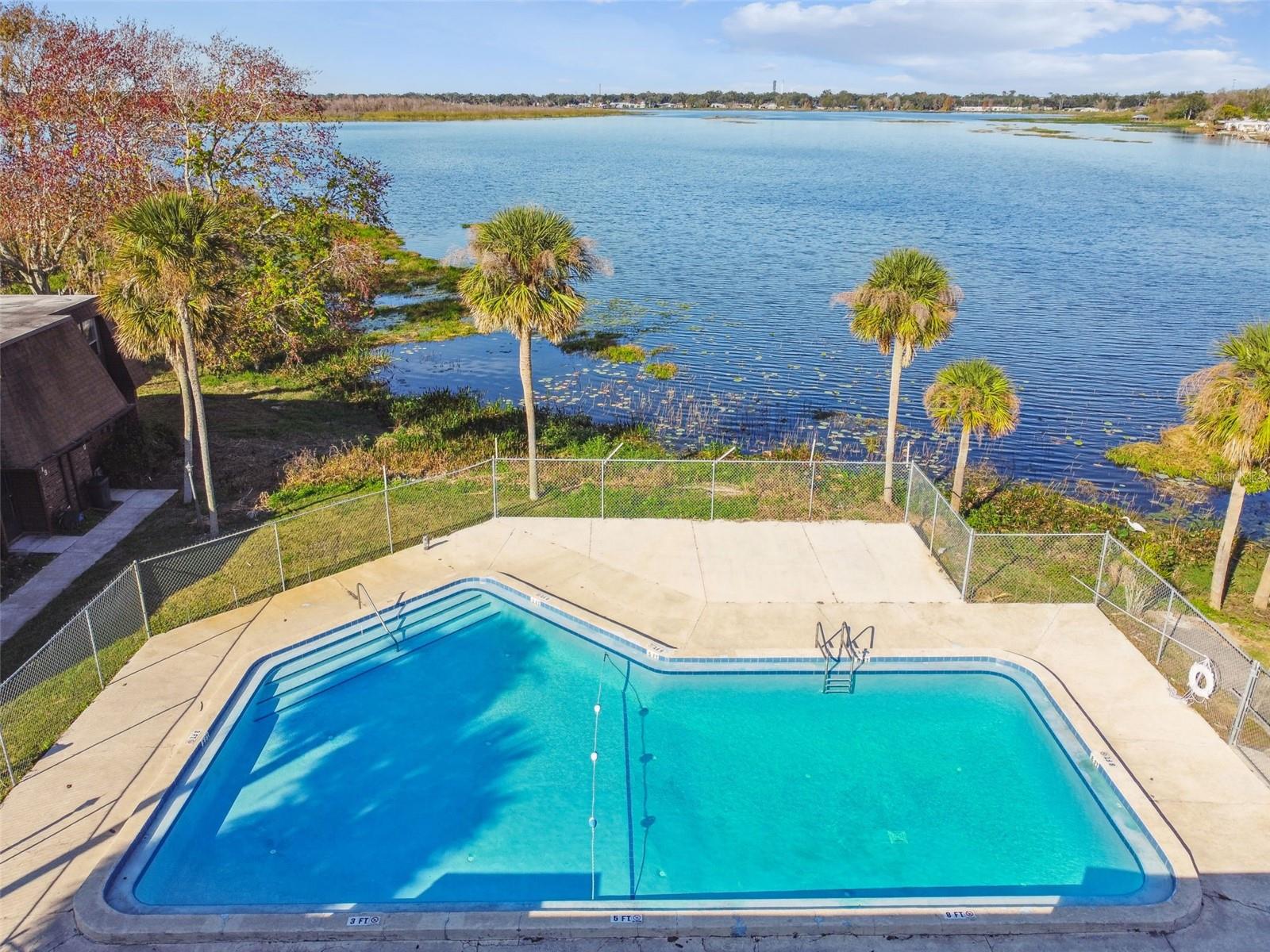 1836 N CRYSTAL LAKE DR #70, LAKELAND, FL, 33801