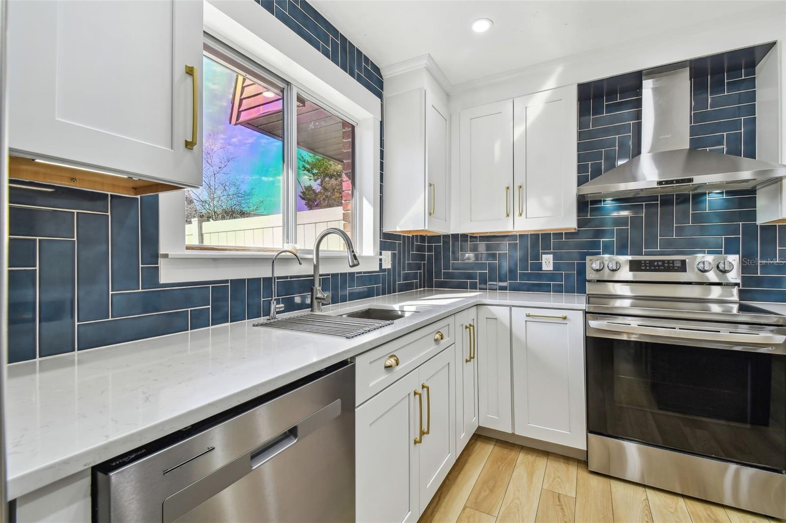 1836 N CRYSTAL LAKE DR #70, LAKELAND, FL, 33801