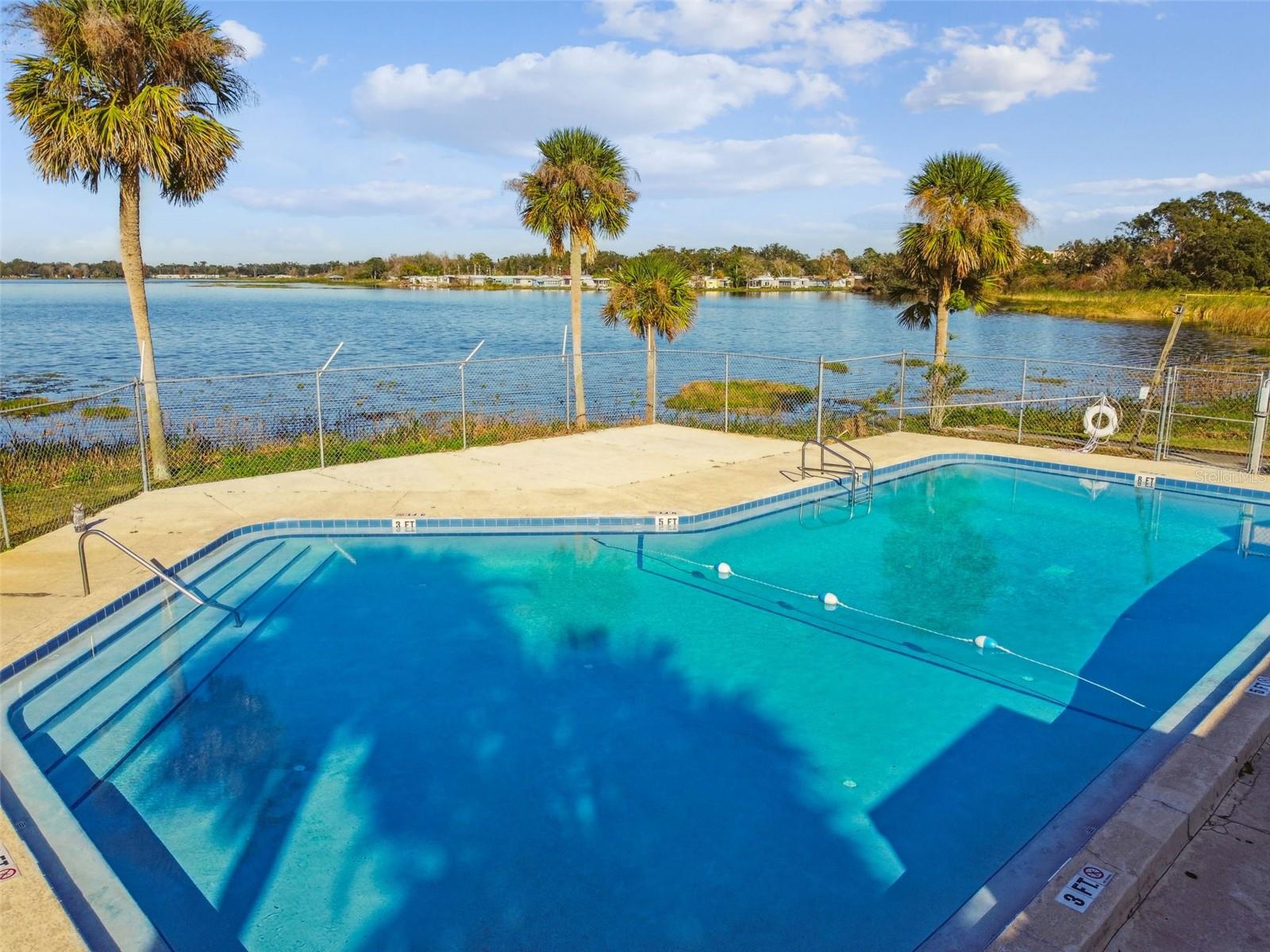 1836 N CRYSTAL LAKE DR #70, LAKELAND, FL, 33801