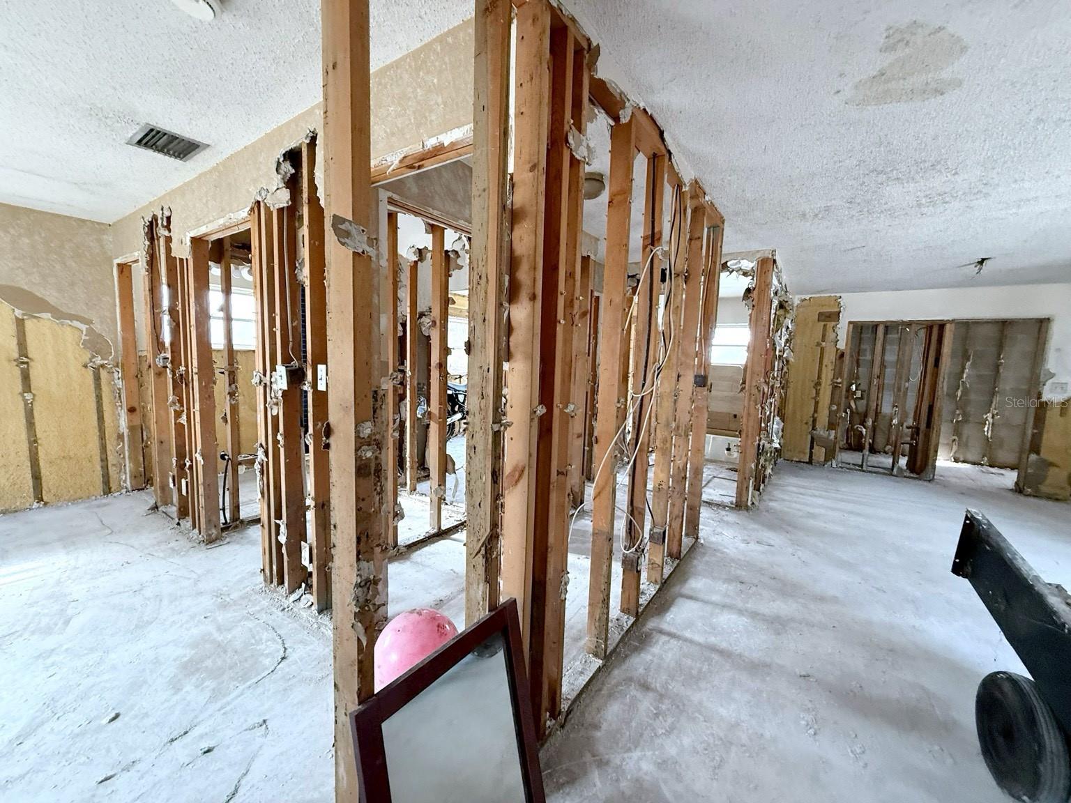 O6266968 Property Photo