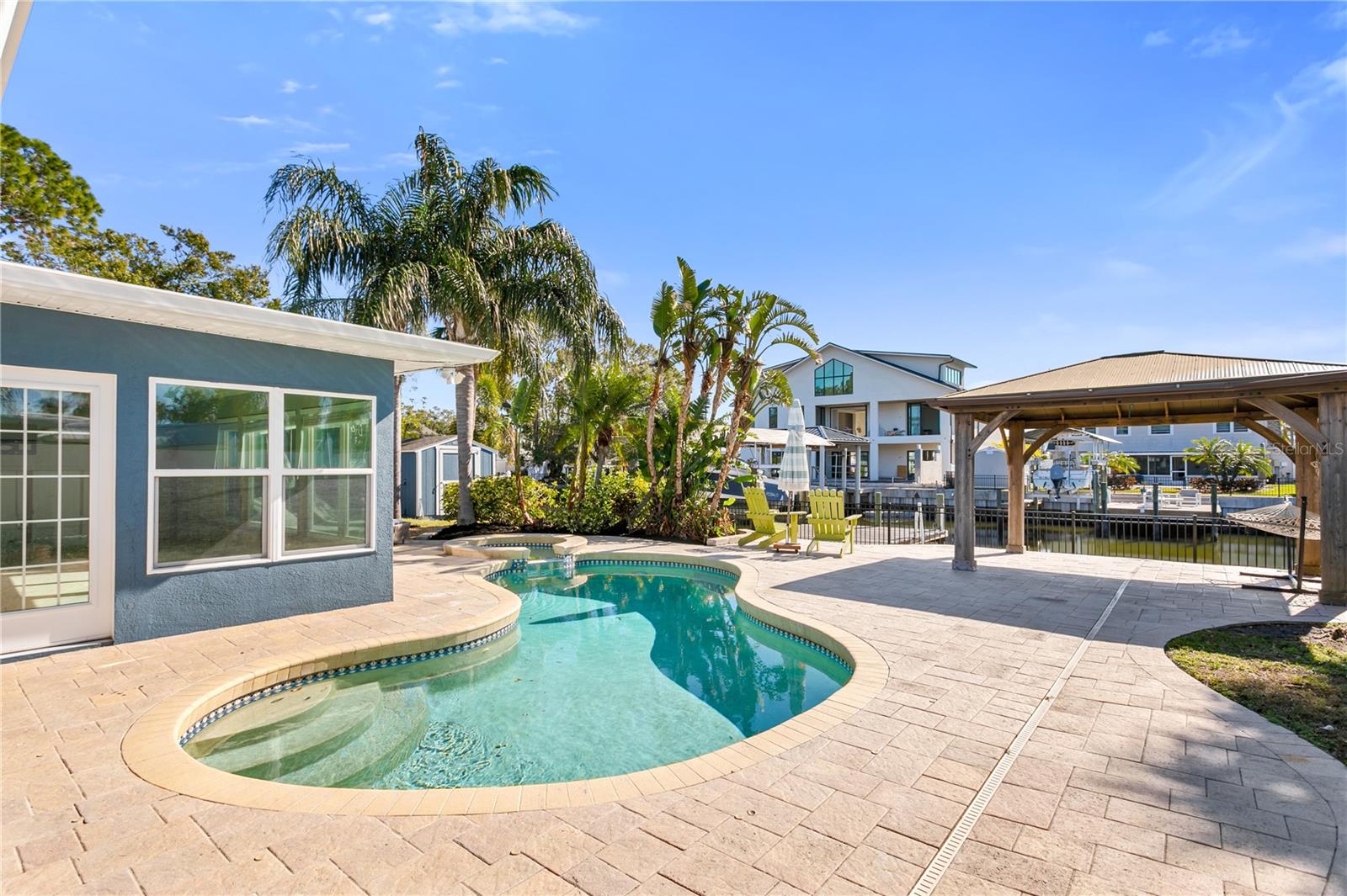 8708 THORNWOOD LN, TAMPA, FL, 33615