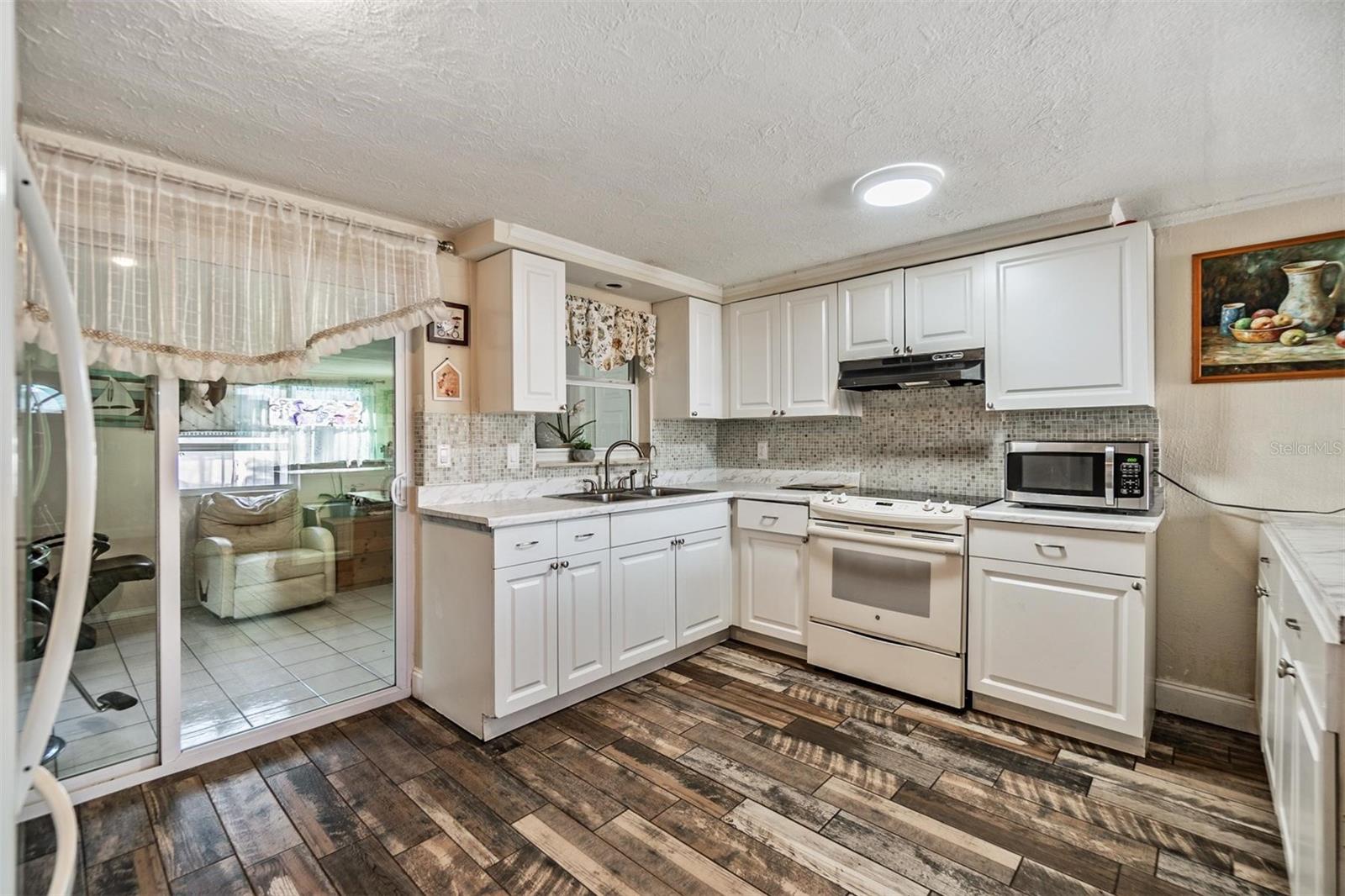 3327 UMBER RD, HOLIDAY, FL, 34691