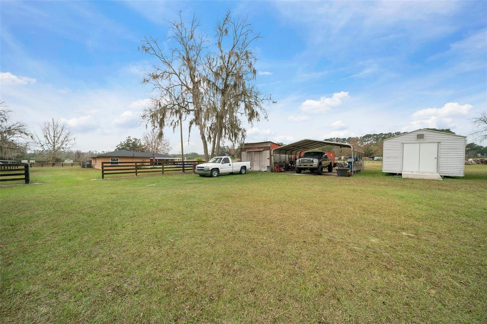 2201 NW 135TH LN, CITRA, FL, 32113