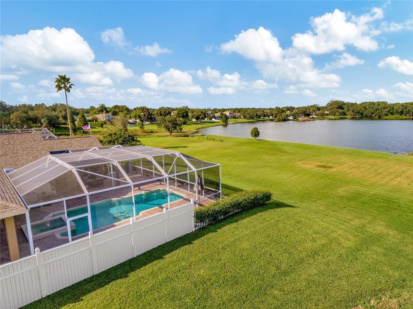 5516 WINDING BROOK LN, VALRICO, FL, 33596