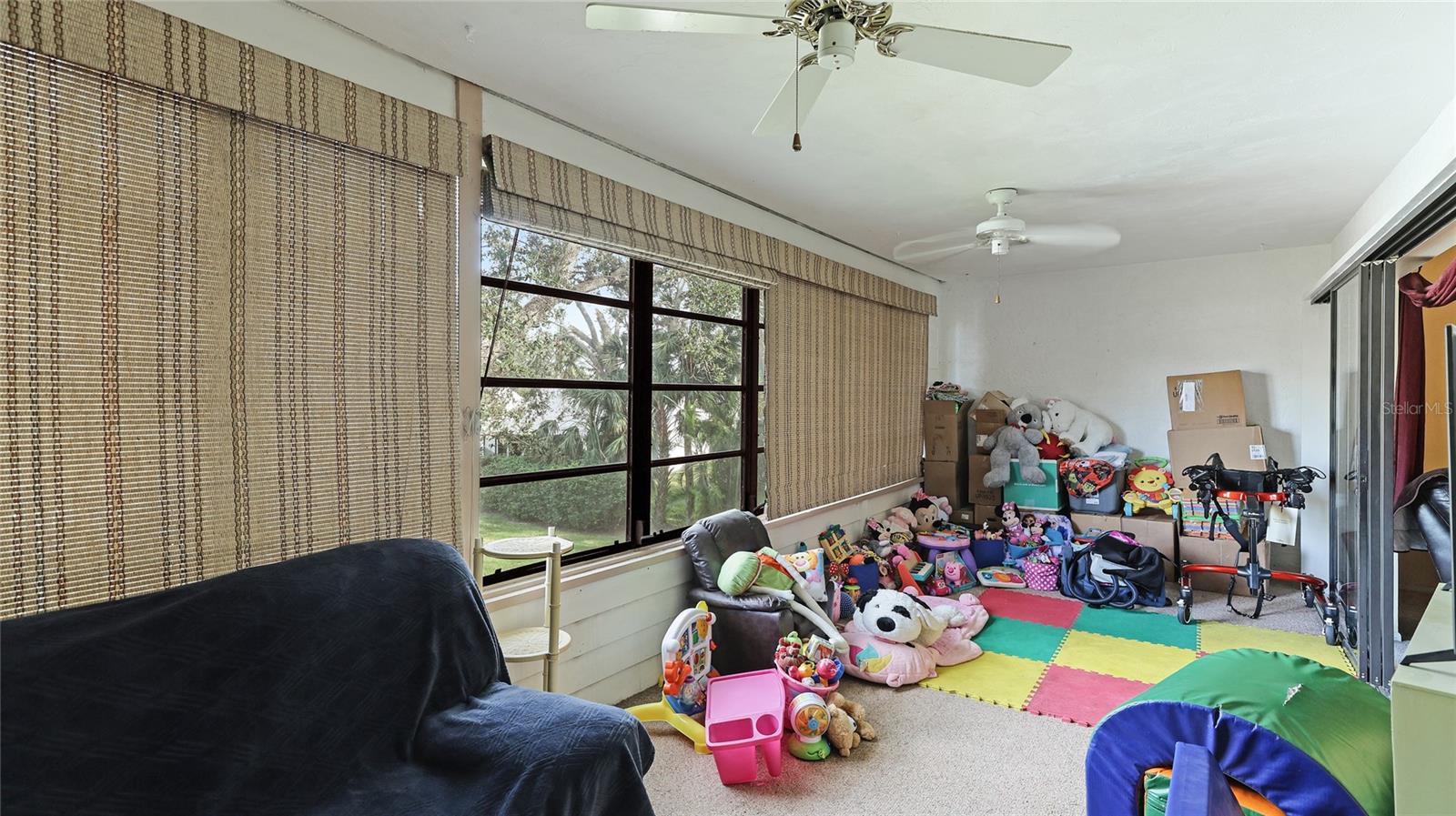 527 SPRING LAKES BLVD, BRADENTON, FL, 34210