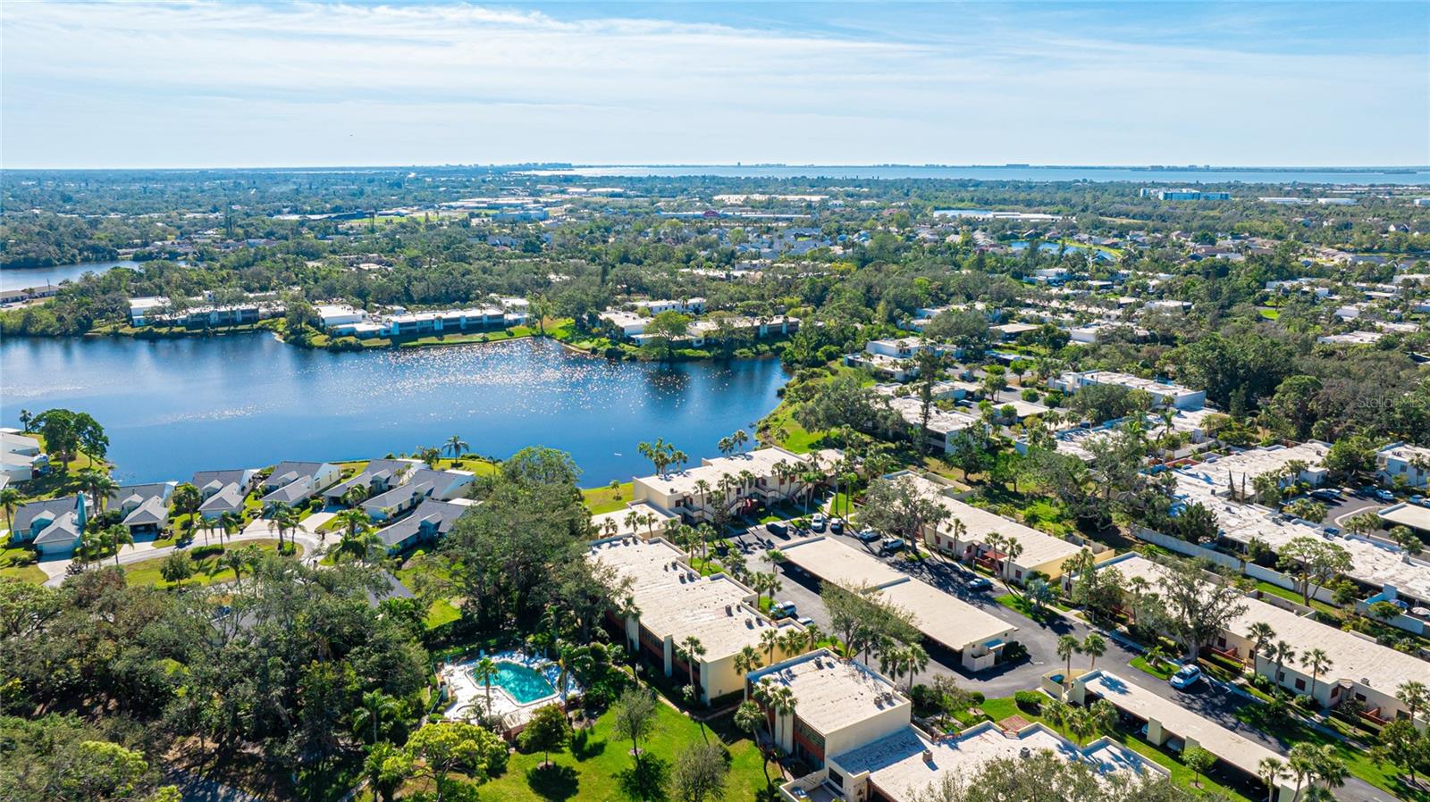 527 SPRING LAKES BLVD, BRADENTON, FL, 34210