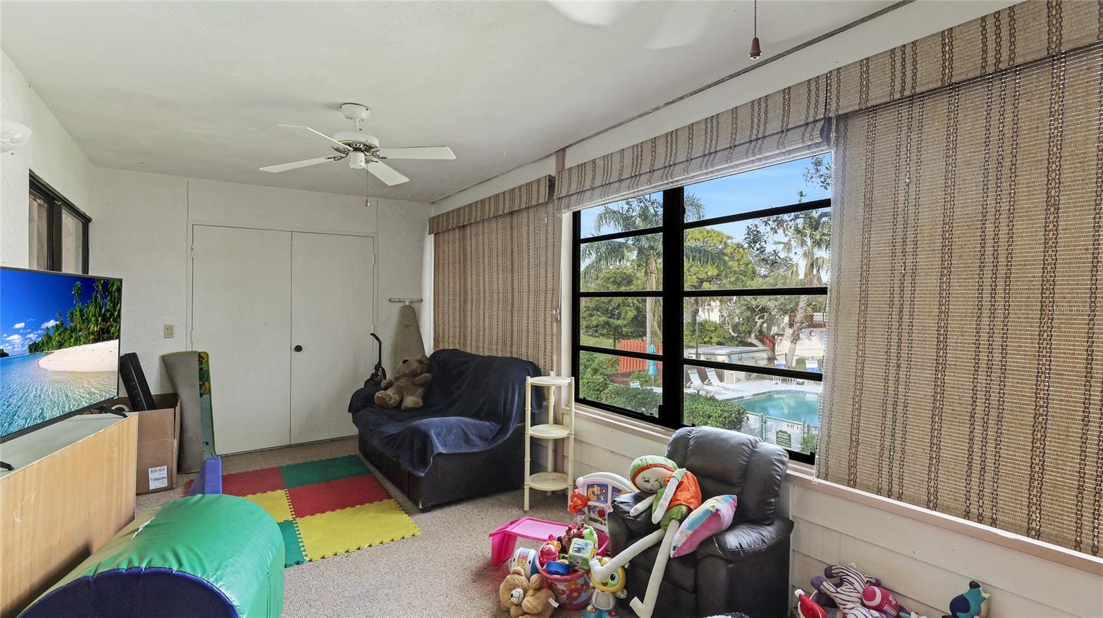 527 SPRING LAKES BLVD, BRADENTON, FL, 34210