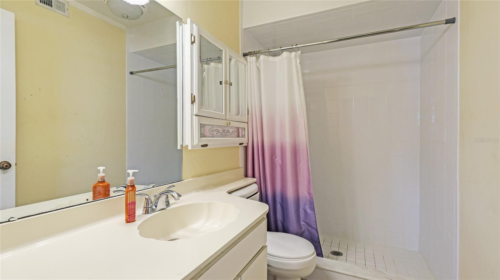 527 SPRING LAKES BLVD, BRADENTON, FL, 34210