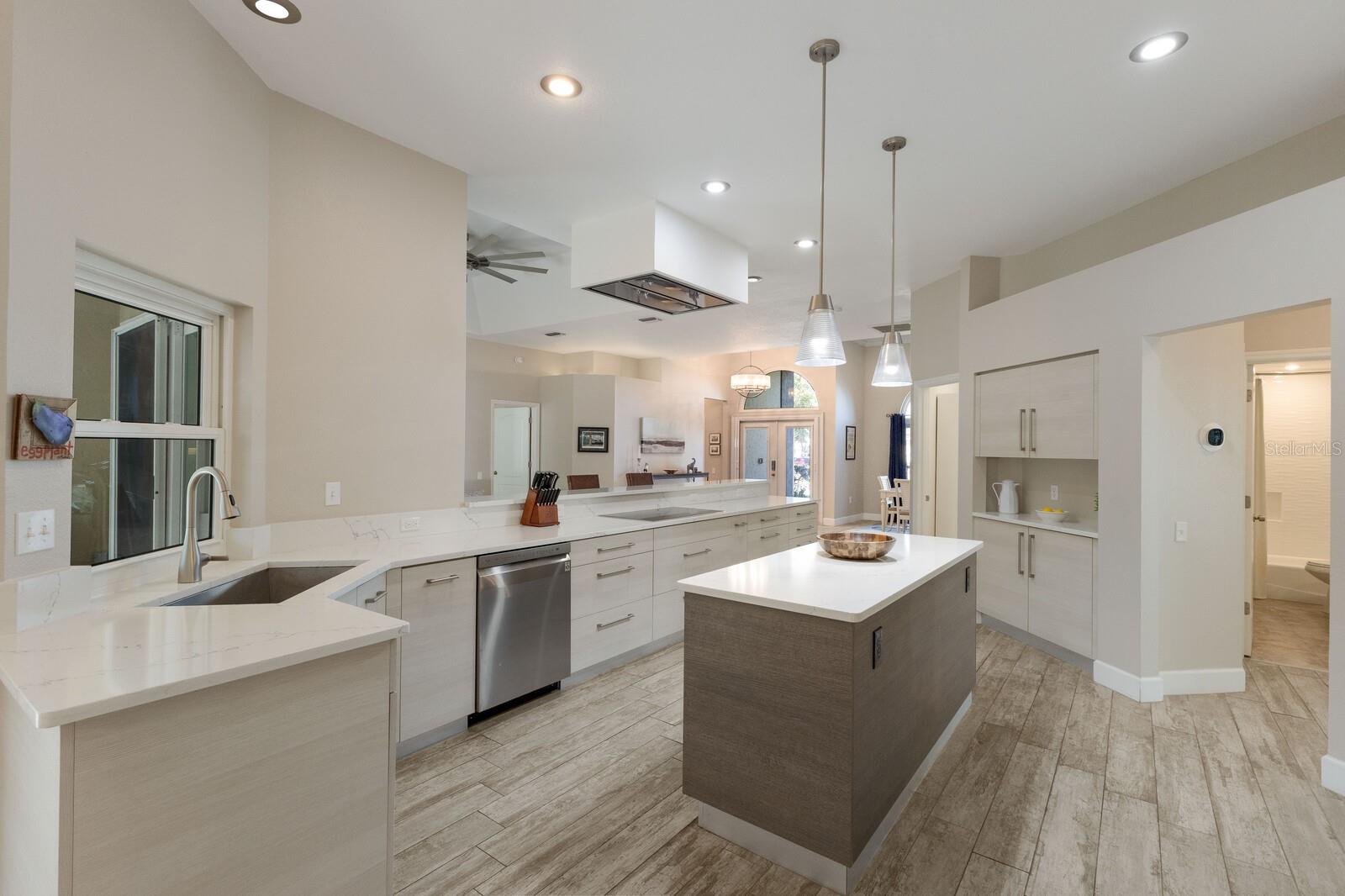 8314 9TH AVENUE TER NW, BRADENTON, FL, 34209