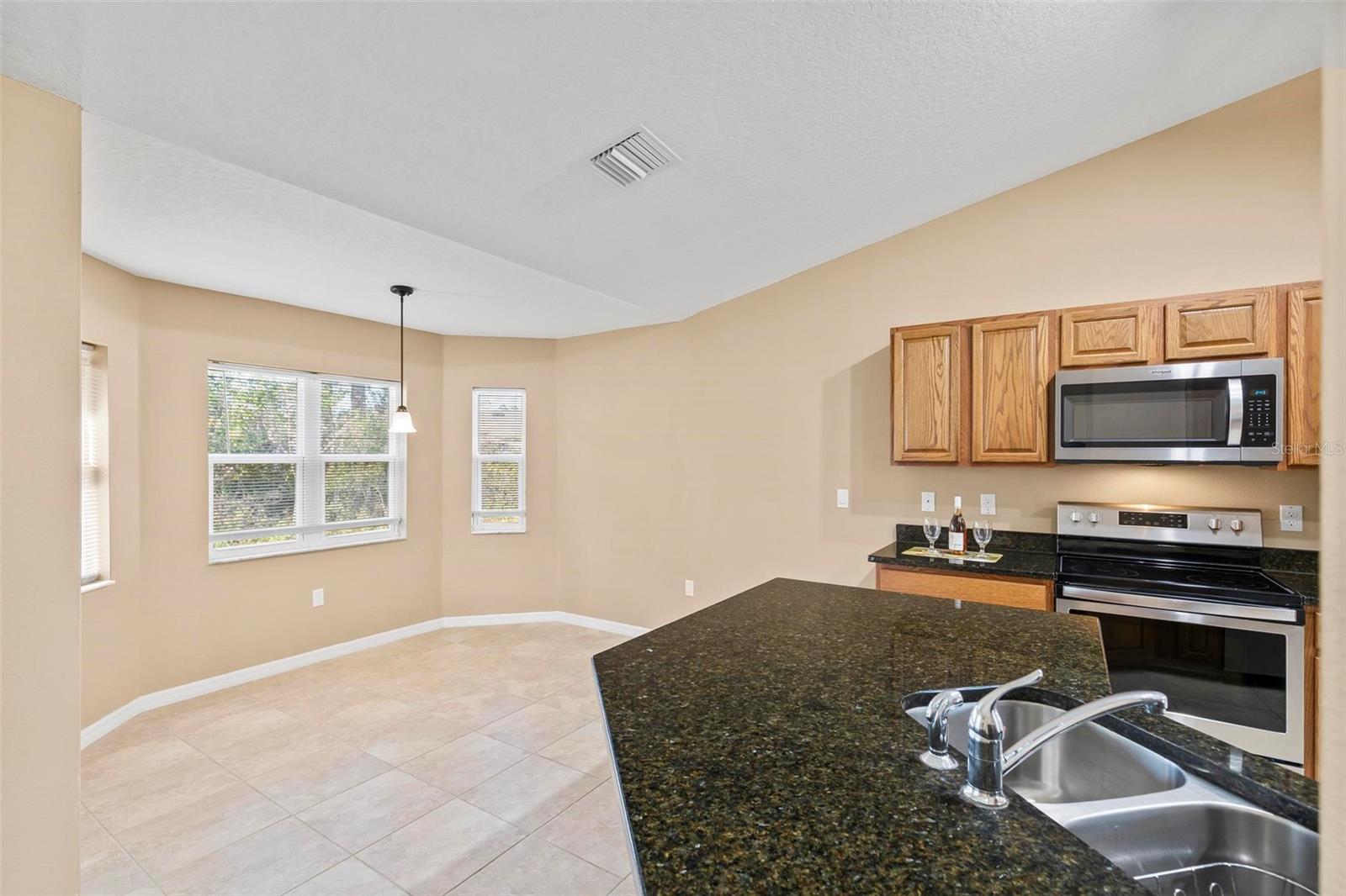 12 ROBIN PL, PALM COAST, FL, 32164