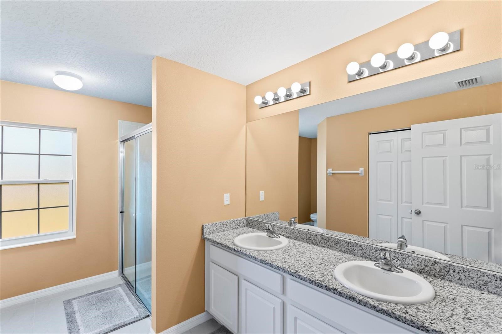 12 ROBIN PL, PALM COAST, FL, 32164