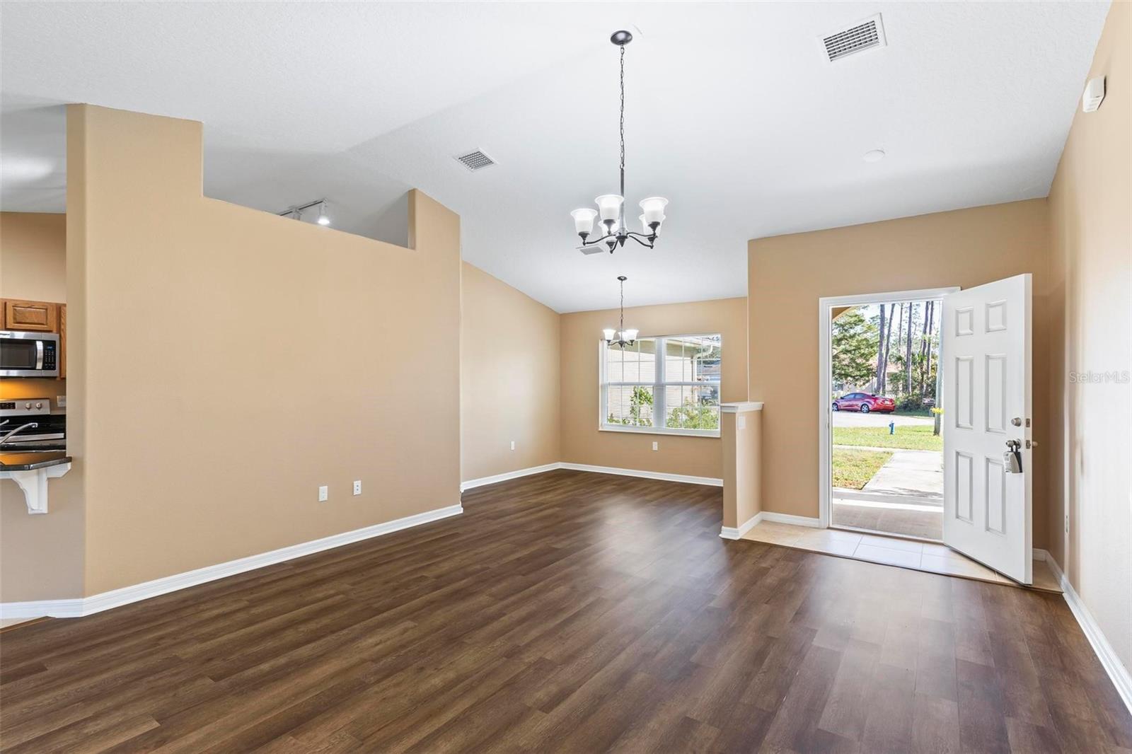 12 ROBIN PL, PALM COAST, FL, 32164