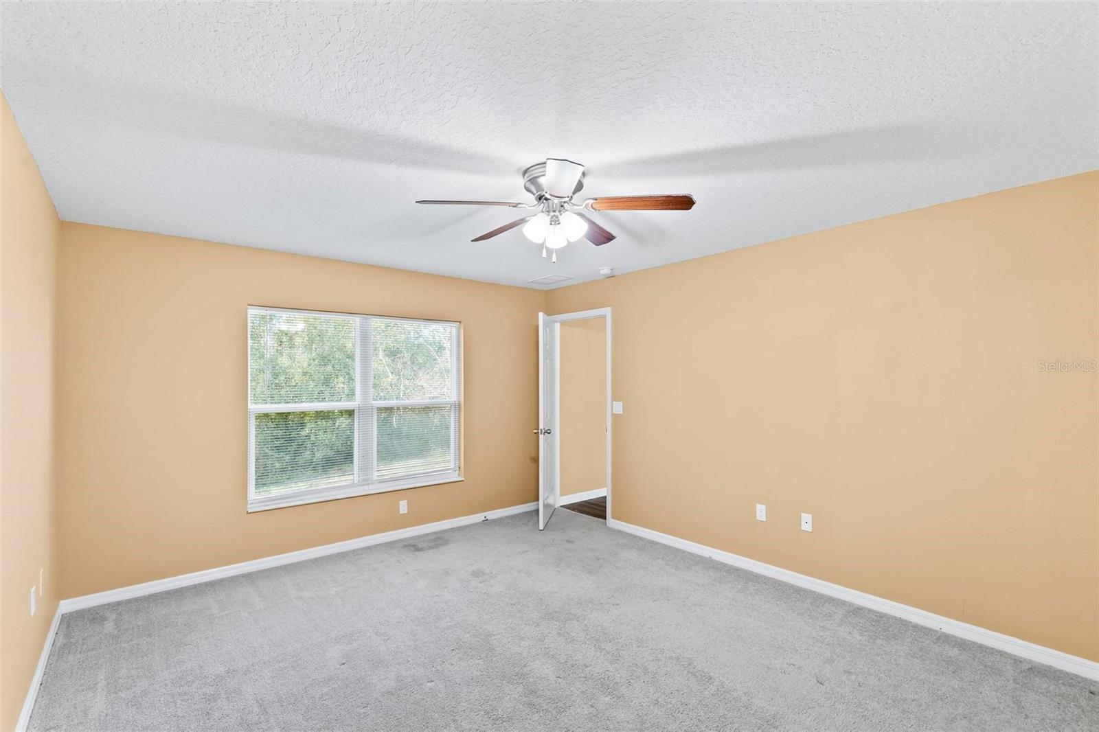 12 ROBIN PL, PALM COAST, FL, 32164