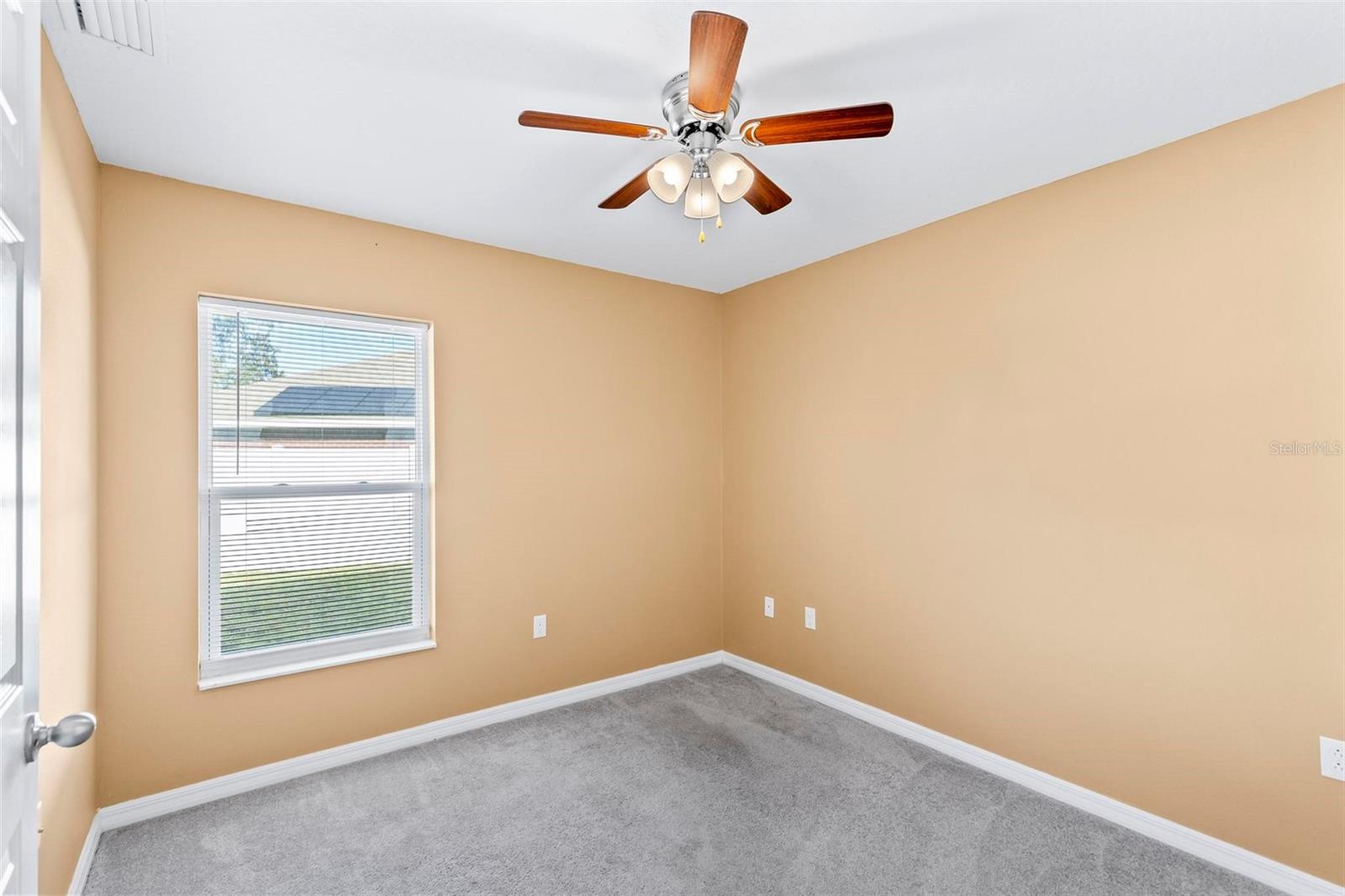 12 ROBIN PL, PALM COAST, FL, 32164