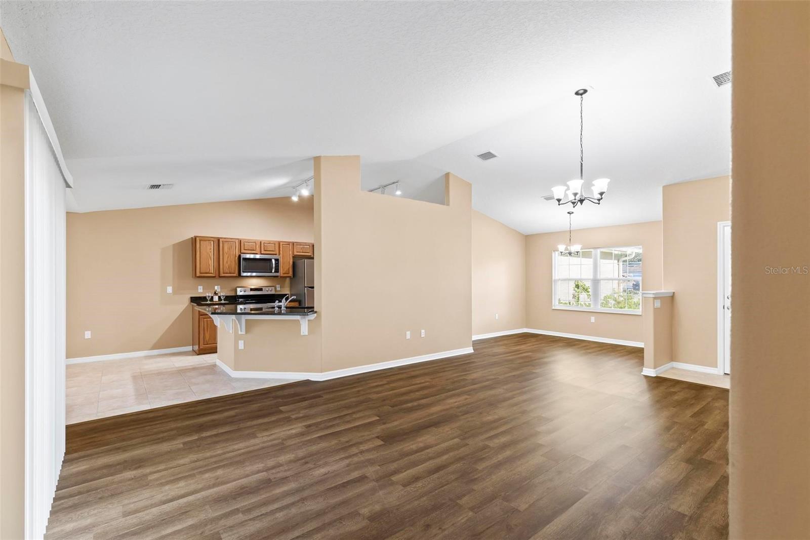 12 ROBIN PL, PALM COAST, FL, 32164