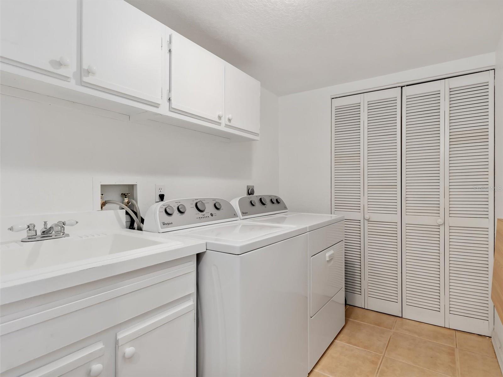 1601 PARK BEACH CIR #112/2, PUNTA GORDA, FL, 33950