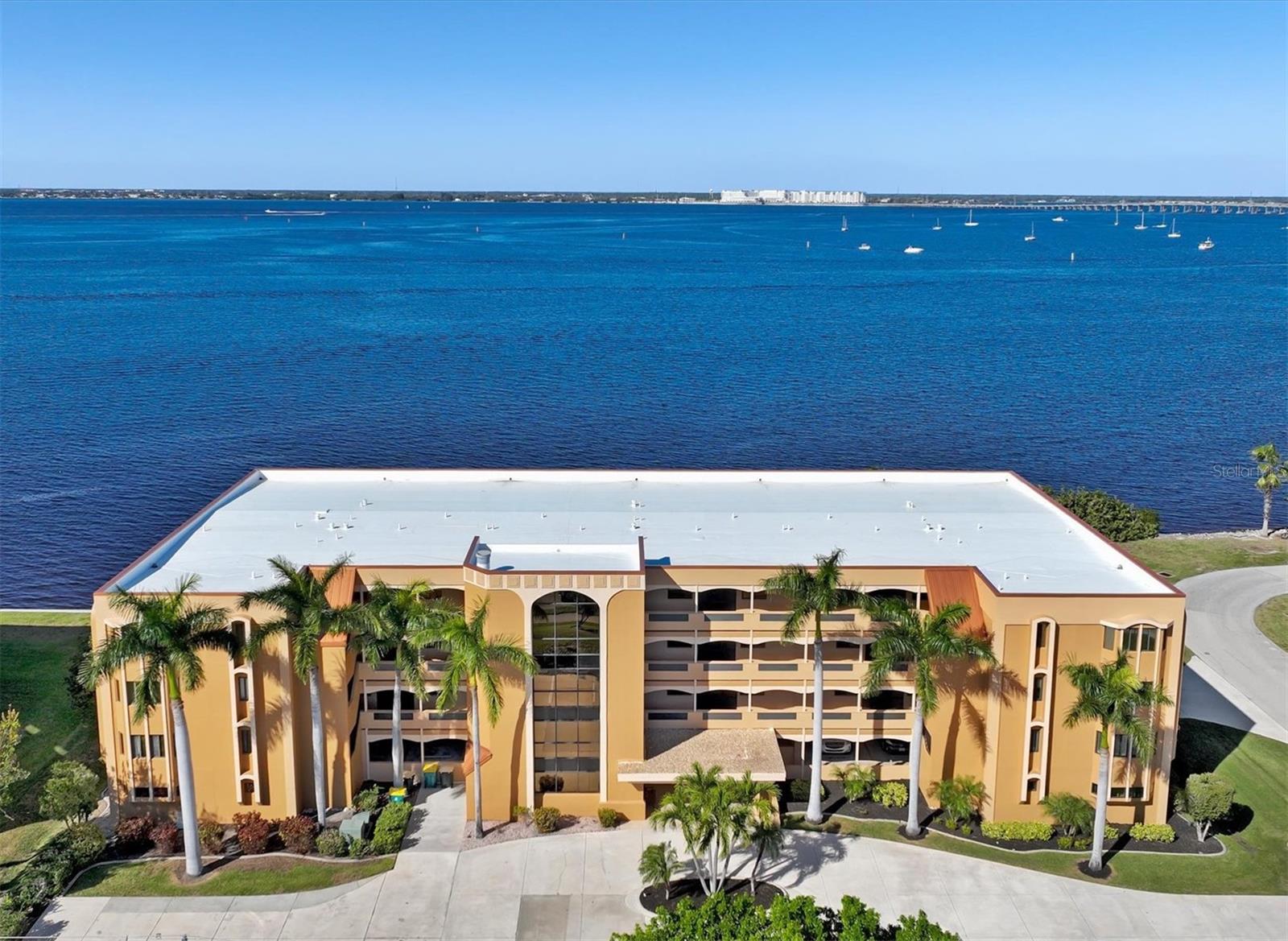1601 PARK BEACH CIR #112/2, PUNTA GORDA, FL, 33950