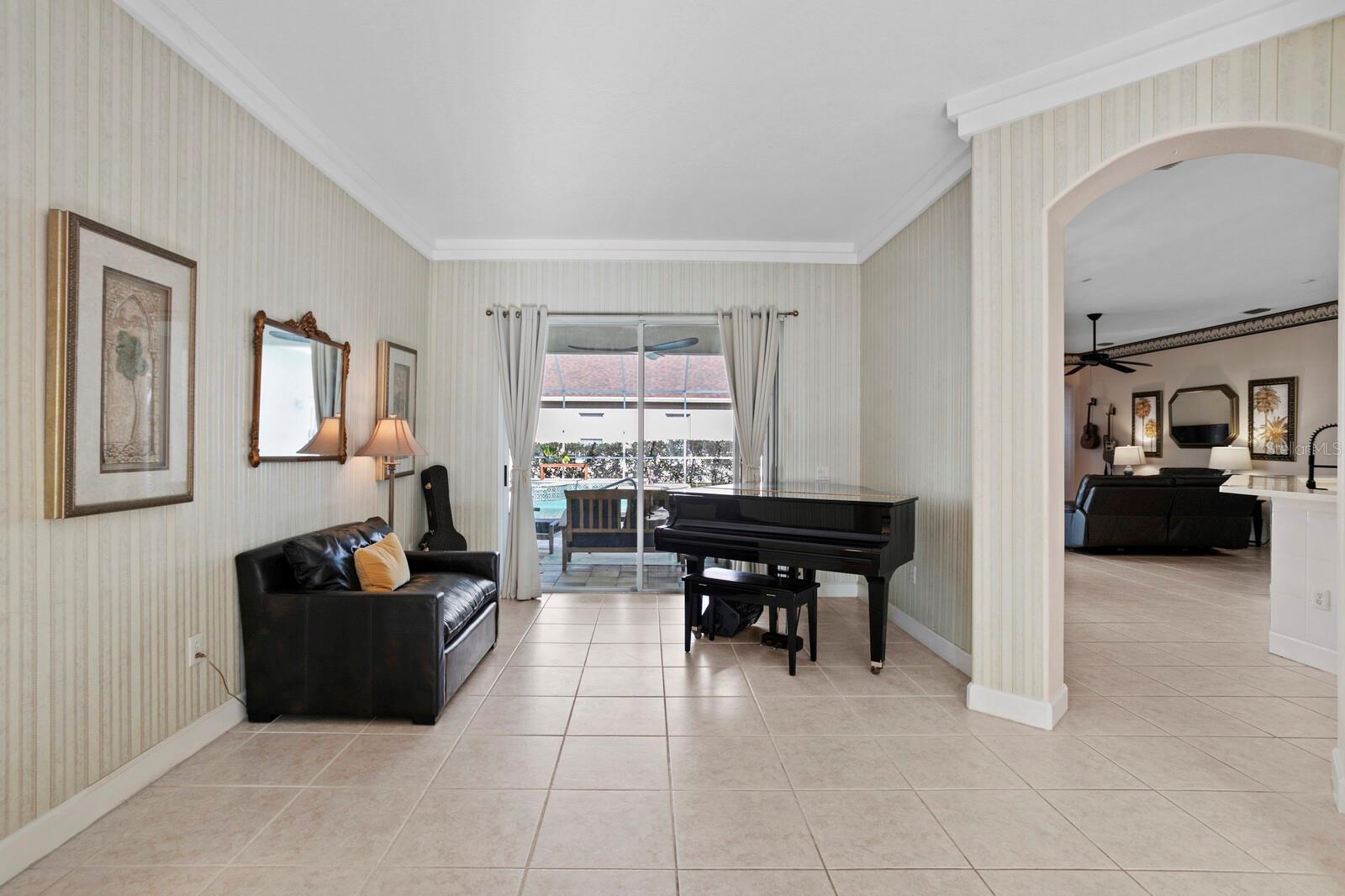 16310 ASHINGTON PARK DR, TAMPA, FL, 33647