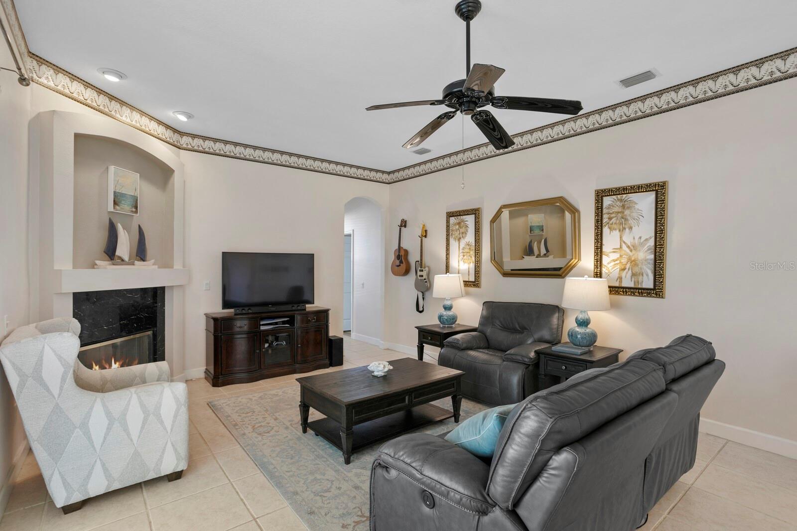 16310 ASHINGTON PARK DR, TAMPA, FL, 33647