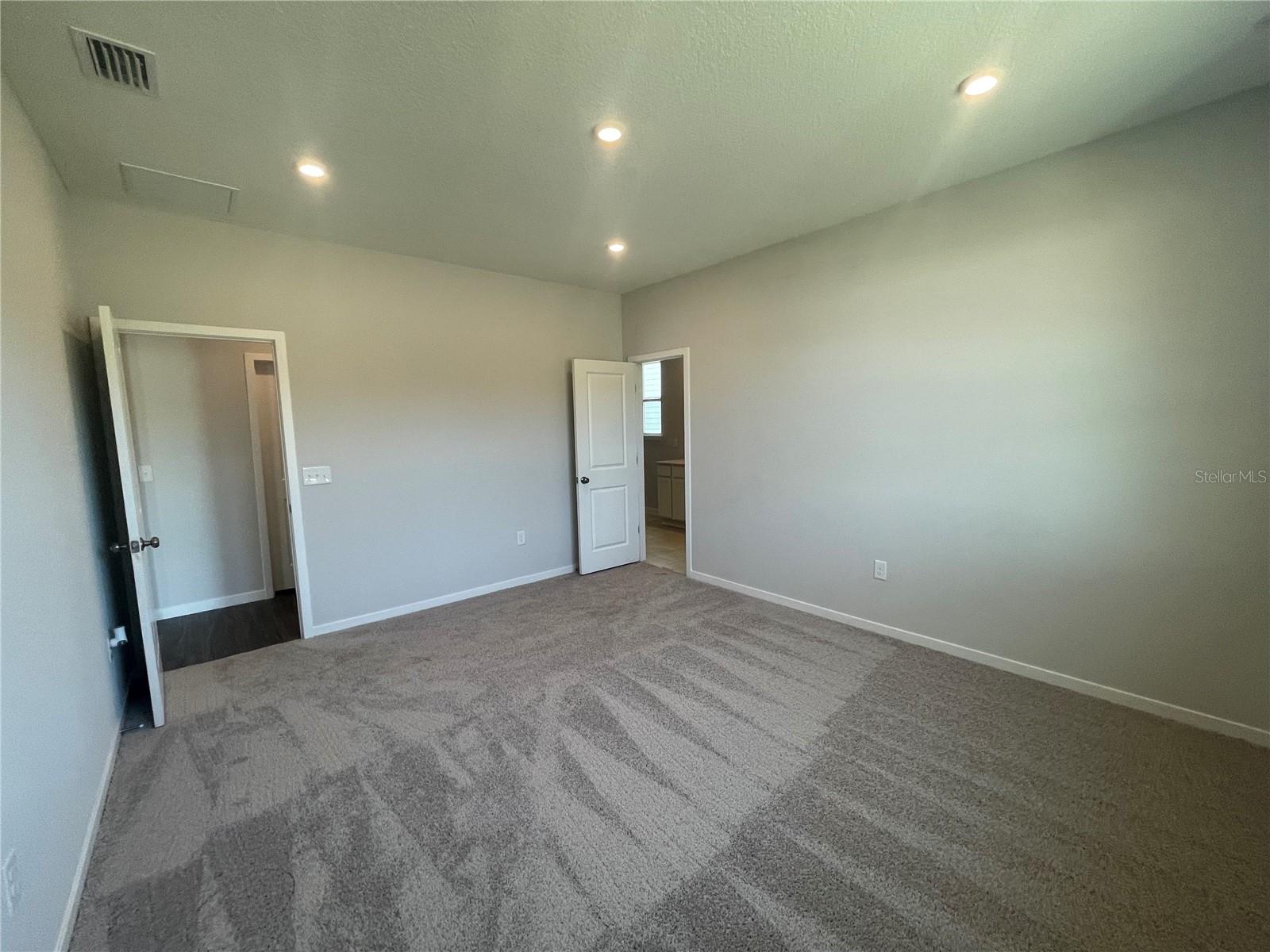 216 MONTGOMERY CT, PALM COAST, FL, 32164