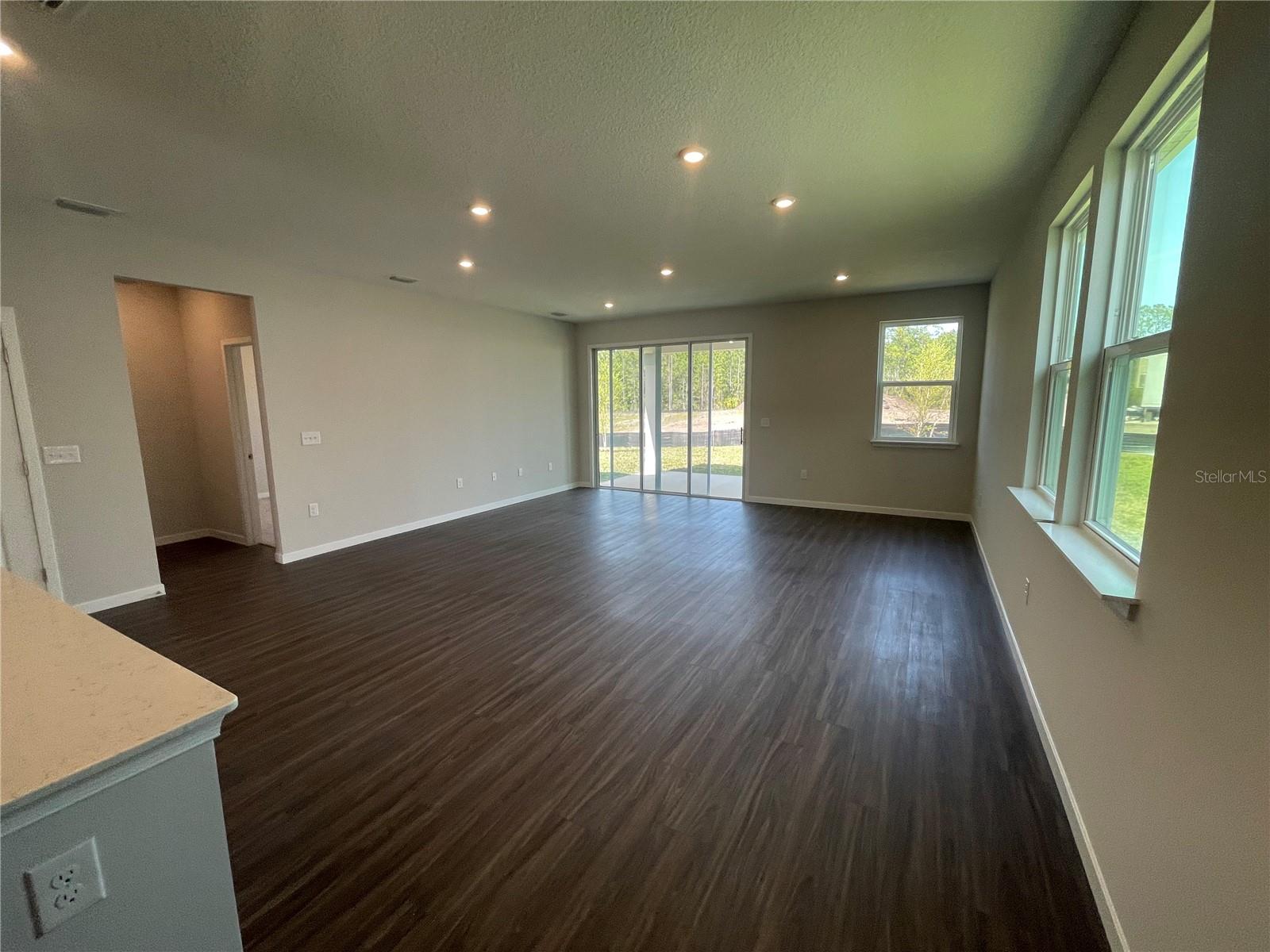 216 MONTGOMERY CT, PALM COAST, FL, 32164