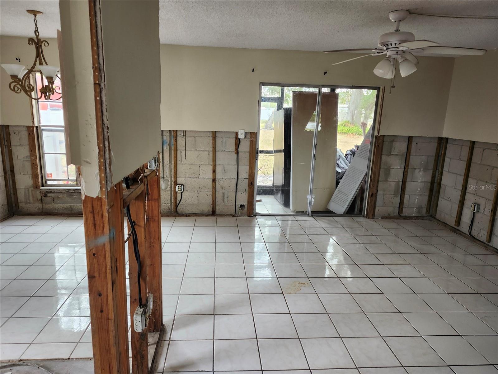 1290 83RD AVE N #A, ST PETERSBURG, FL, 33702