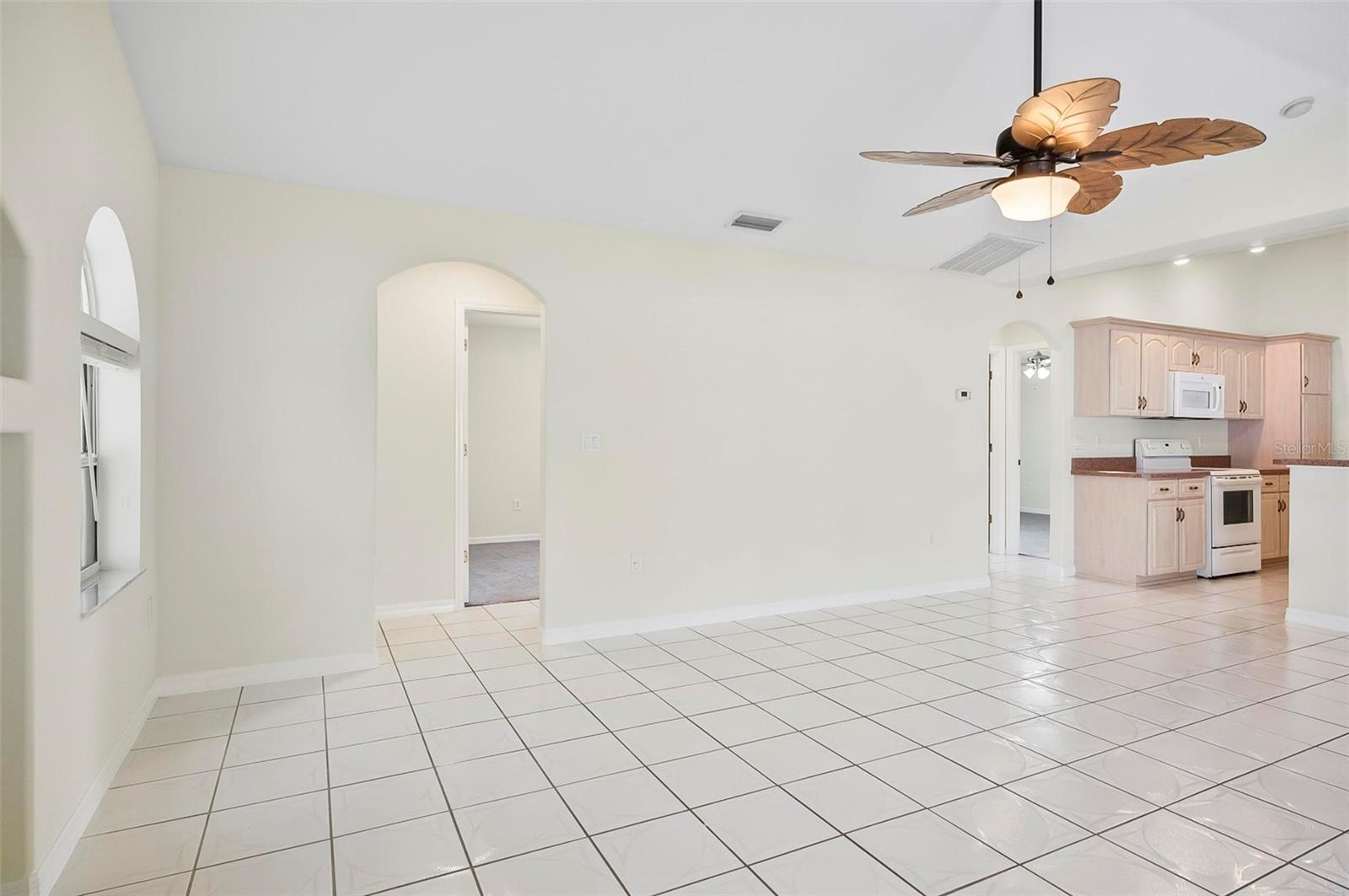 43 FALLEN OAK LN, PALM COAST, FL, 32137