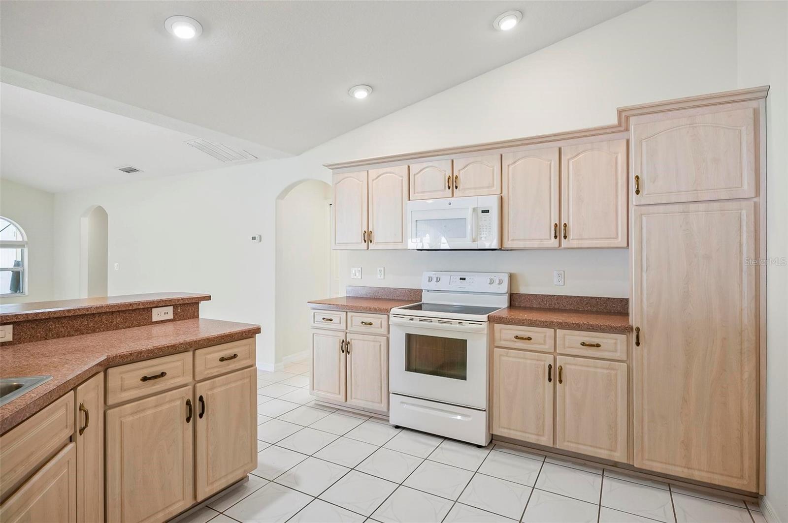 43 FALLEN OAK LN, PALM COAST, FL, 32137